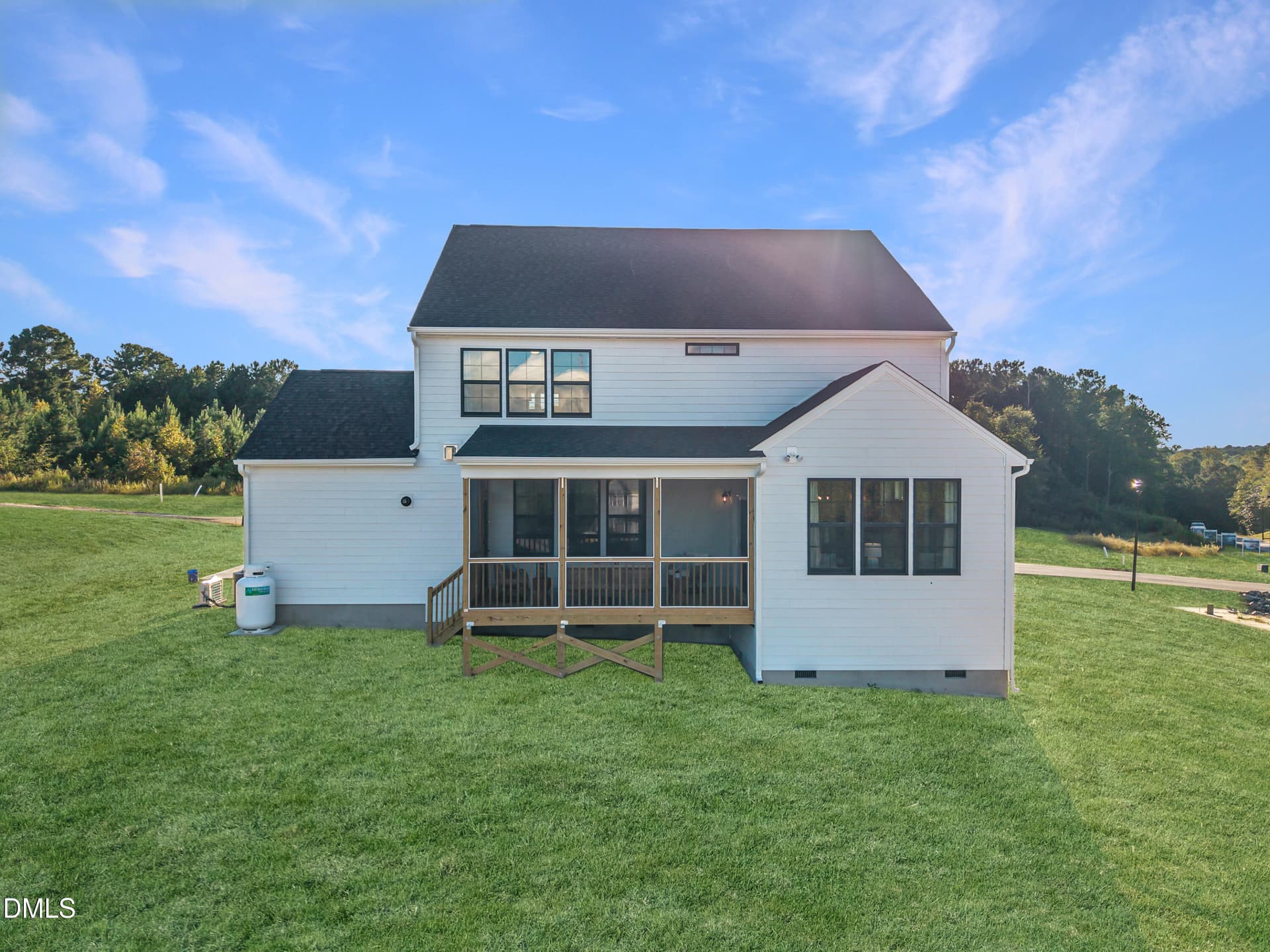 44 HHHunt Homes - Chatham- Rear with Scr - 415 Heidi May Way, Carthage, NC 28327