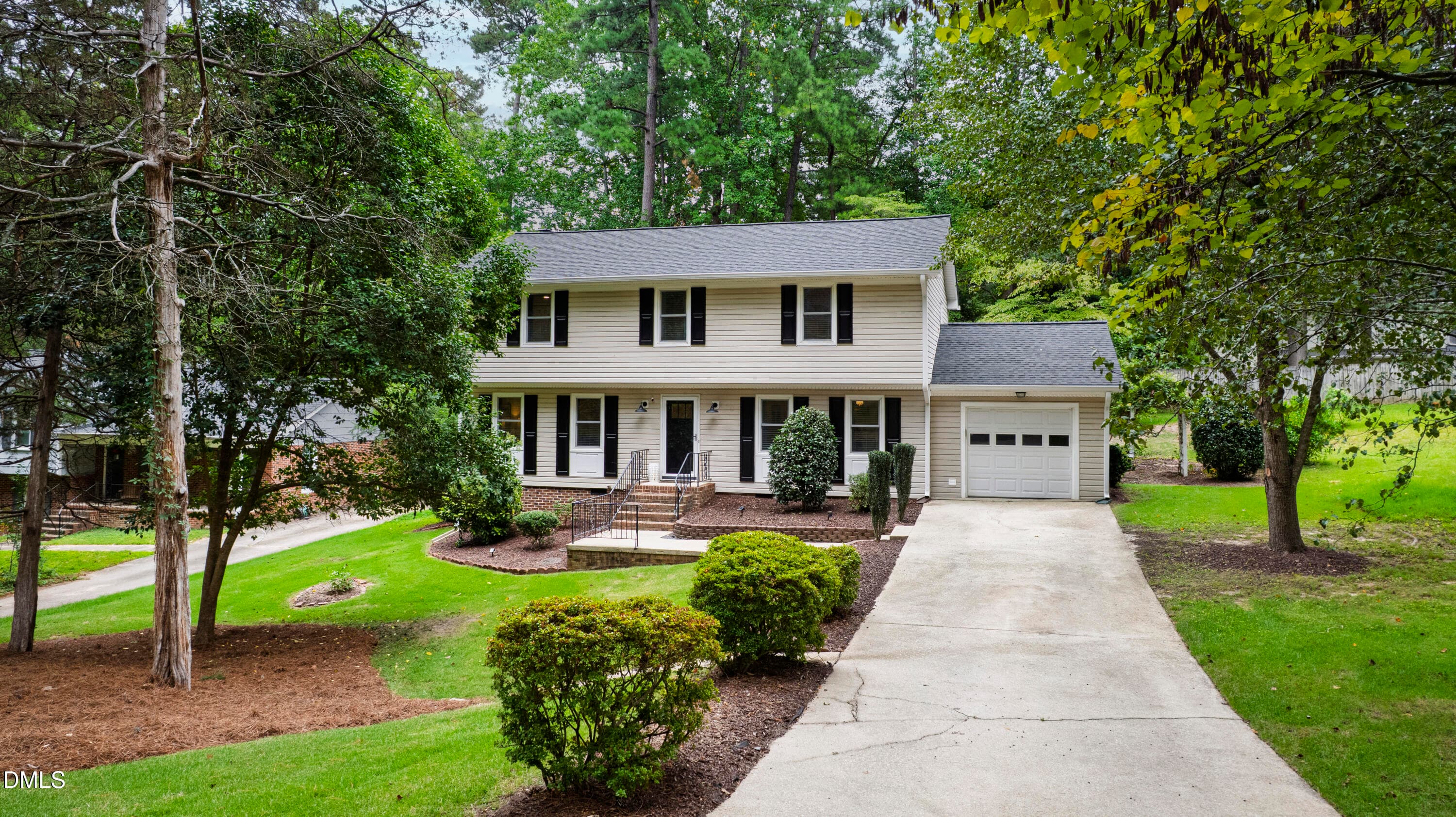 Cherrycrest (2) - 5320 Cherrycrest Court, Raleigh, NC 27609, Raleigh