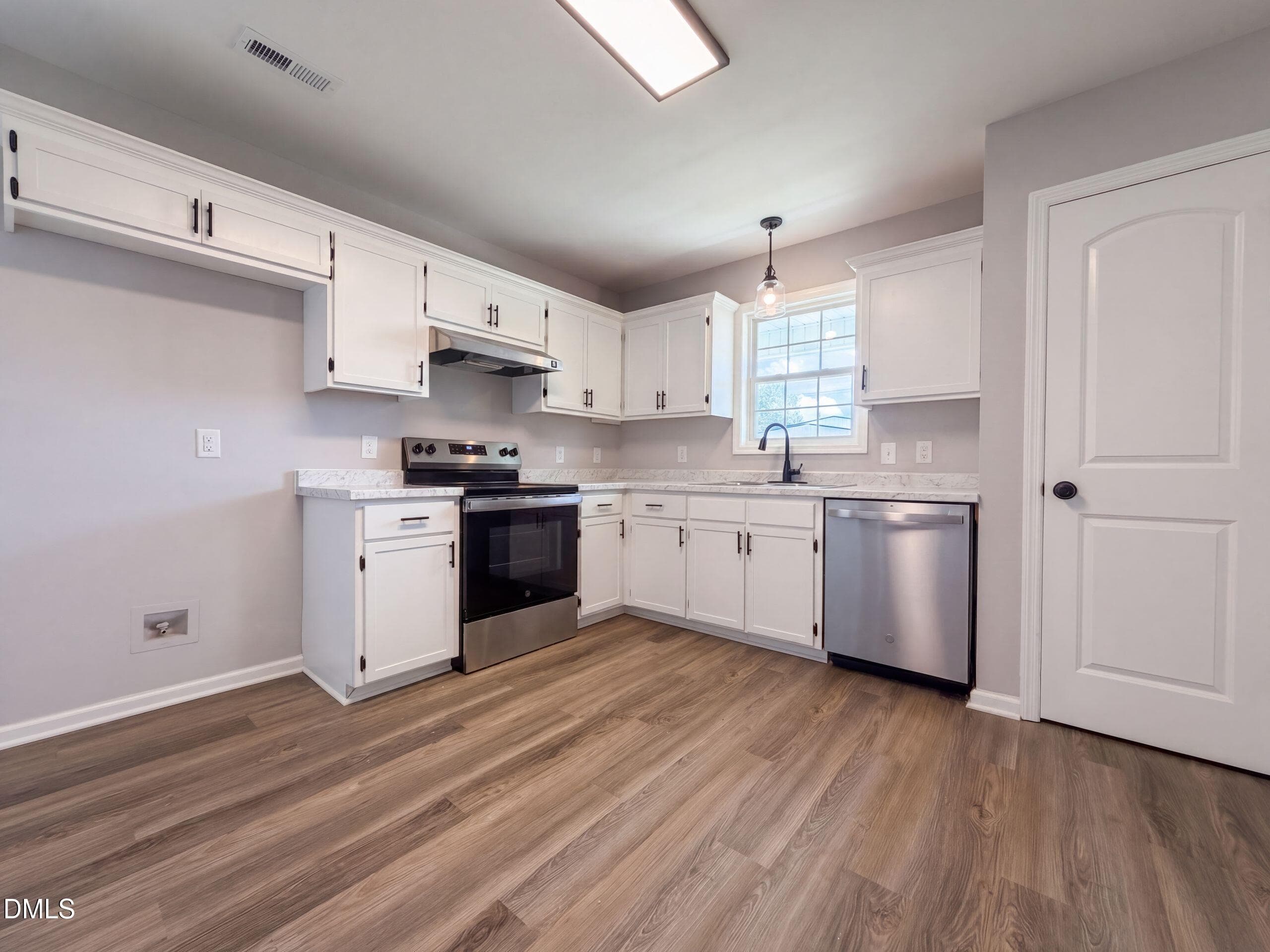 listing_5 - 702 S Fayetteville Avenue, Dunn, NC 28334, Dunn