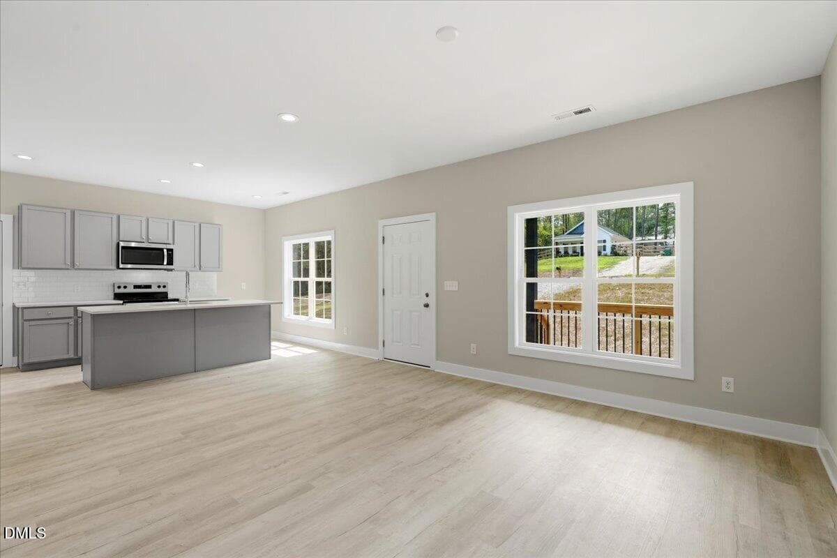 18-310 Chartres St-18 - 310 Chartres Street, Fuquay Varina, NC 27526
