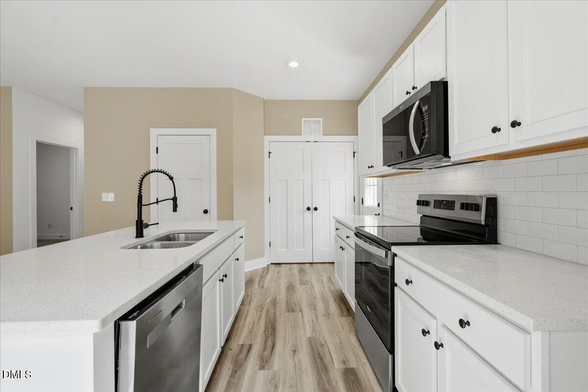 24-334 Chartres St-24 - 334 Chartres Street, Fuquay Varina, NC 27526, Fuquay Varina