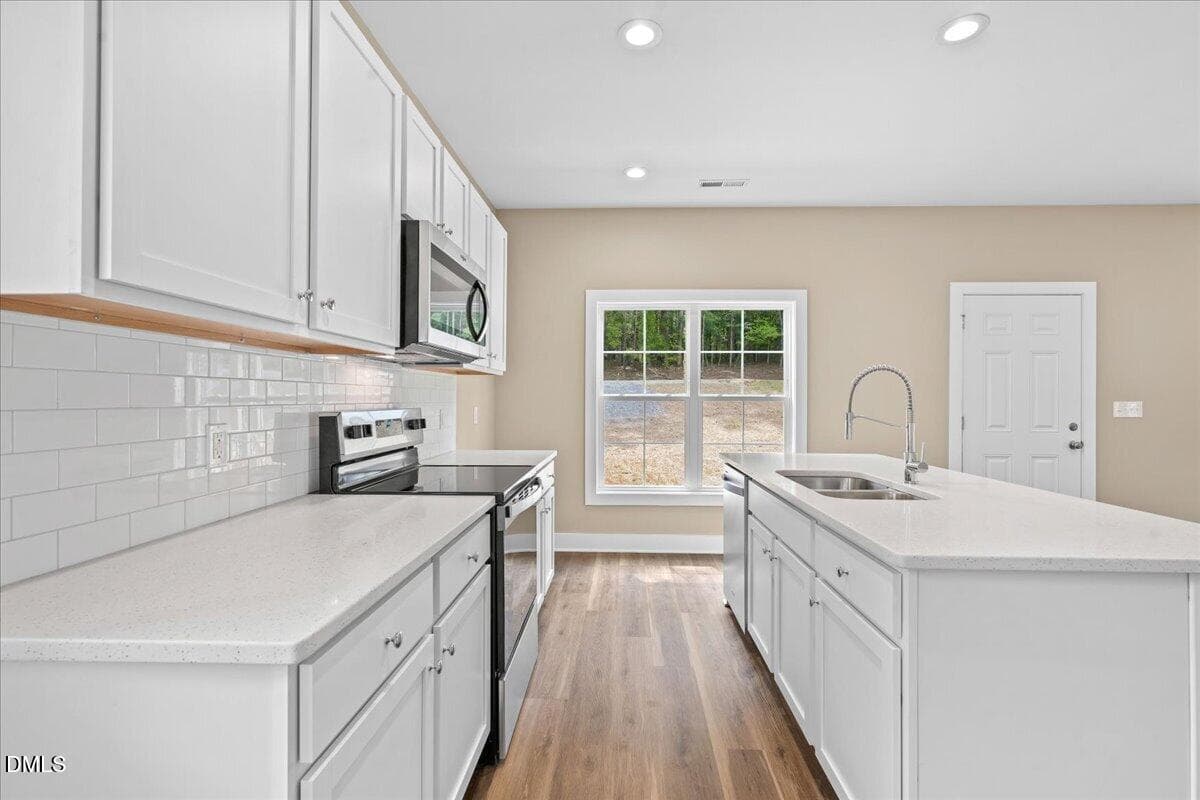 24-324 Chartres St-24 - 324 Chartres Street, Fuquay Varina, NC 27526