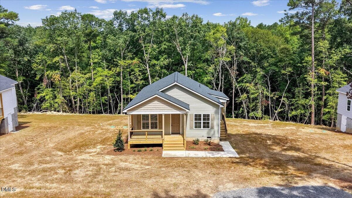 18-324 Chartres St-18 - 324 Chartres Street, Fuquay Varina, NC 27526