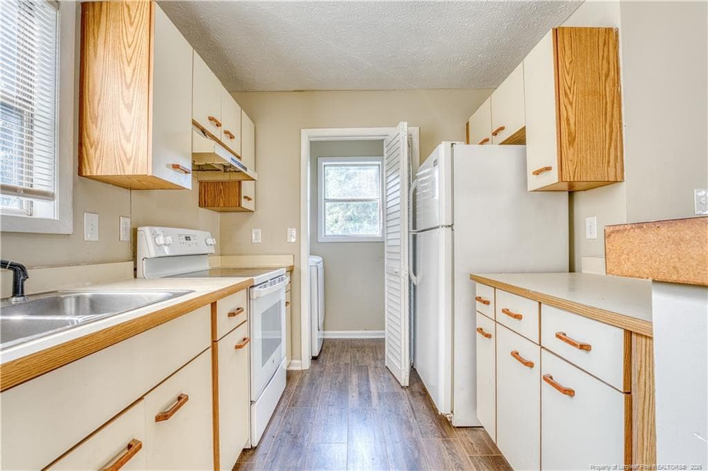 1006 Brookhollow Drive 7, Fayetteville, NC 28314