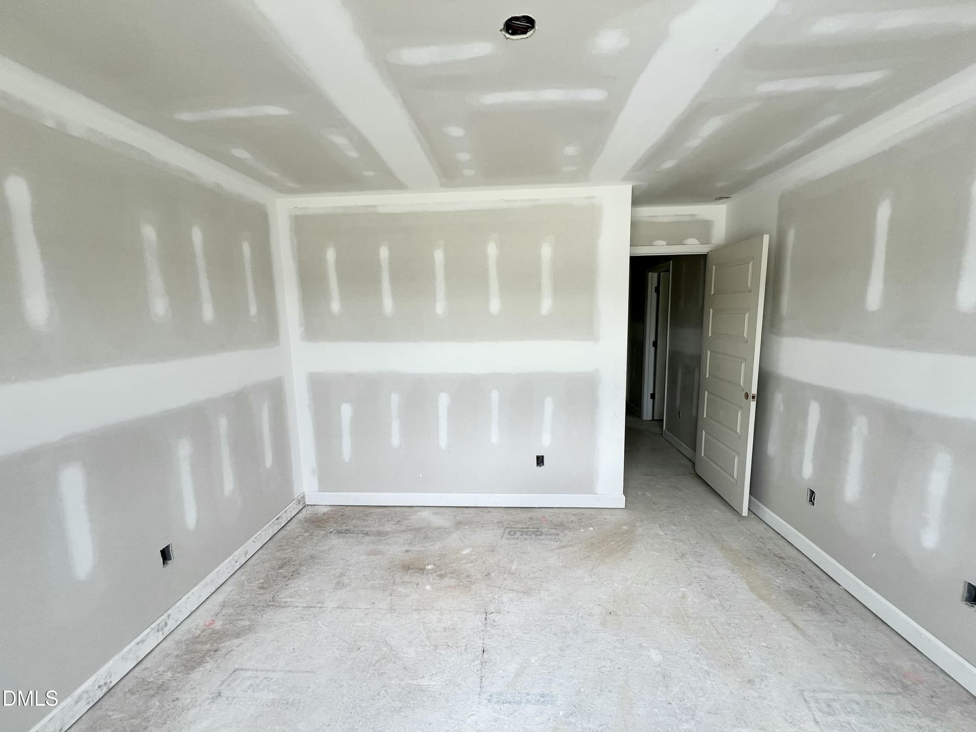 IMG_3592 - 64 Pendergrass Drive, Princeton, NC 27569