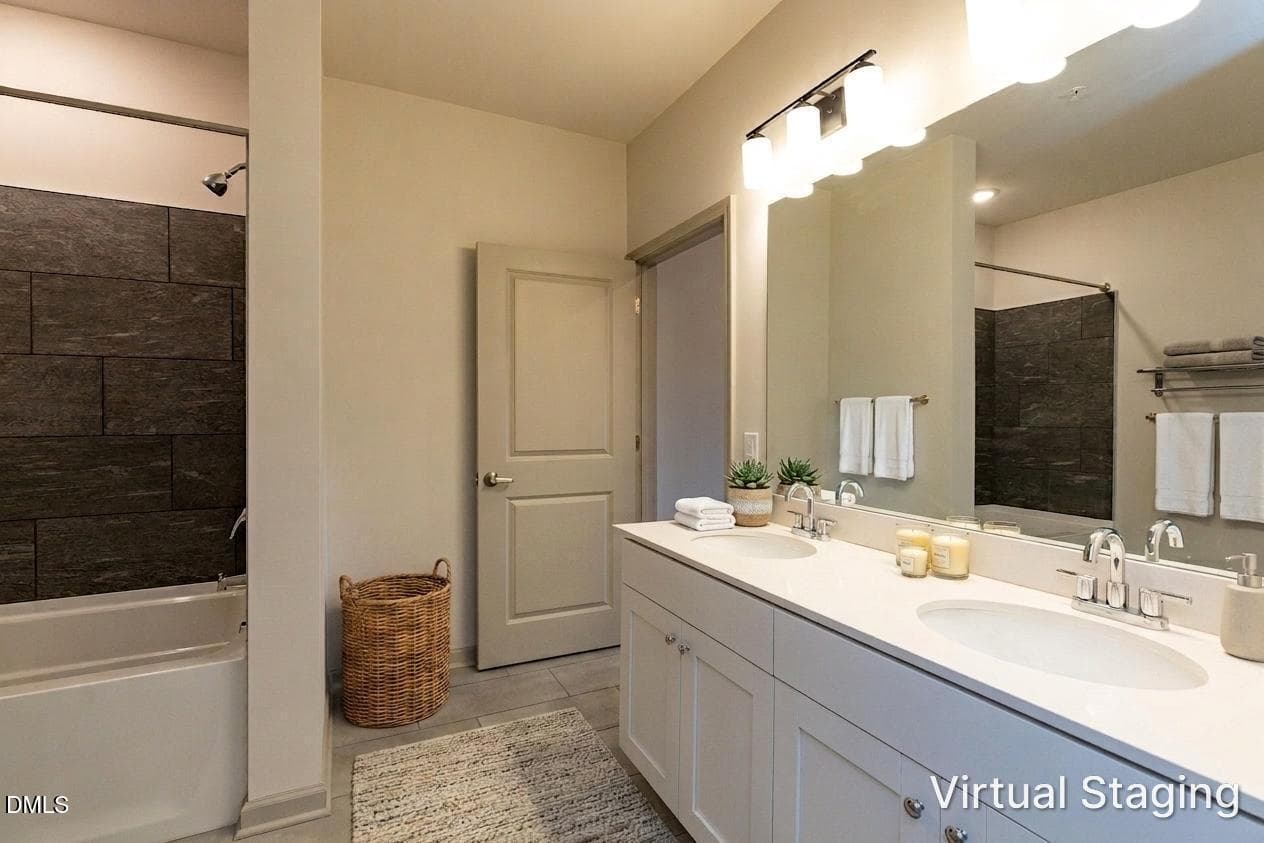 collov-ai_20260825132916_xb49kw - 2418 Gathering Square Court, Fuquay Varina, NC 27526