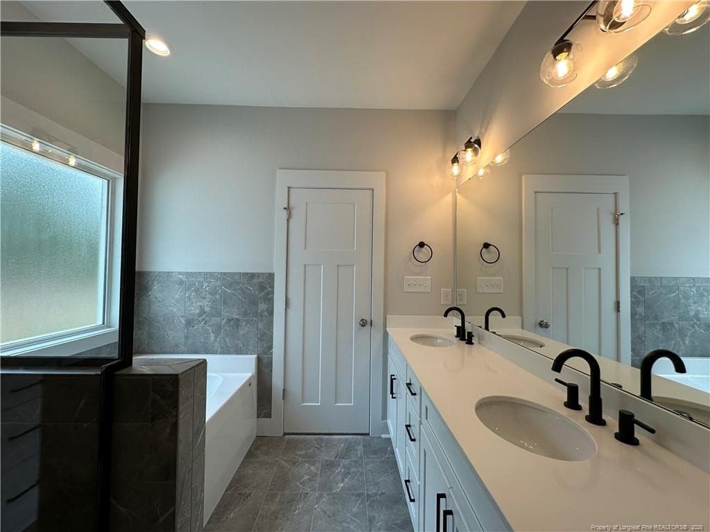 Photo 16 - 15640 Raccoon Run, Wagram, NC 28396