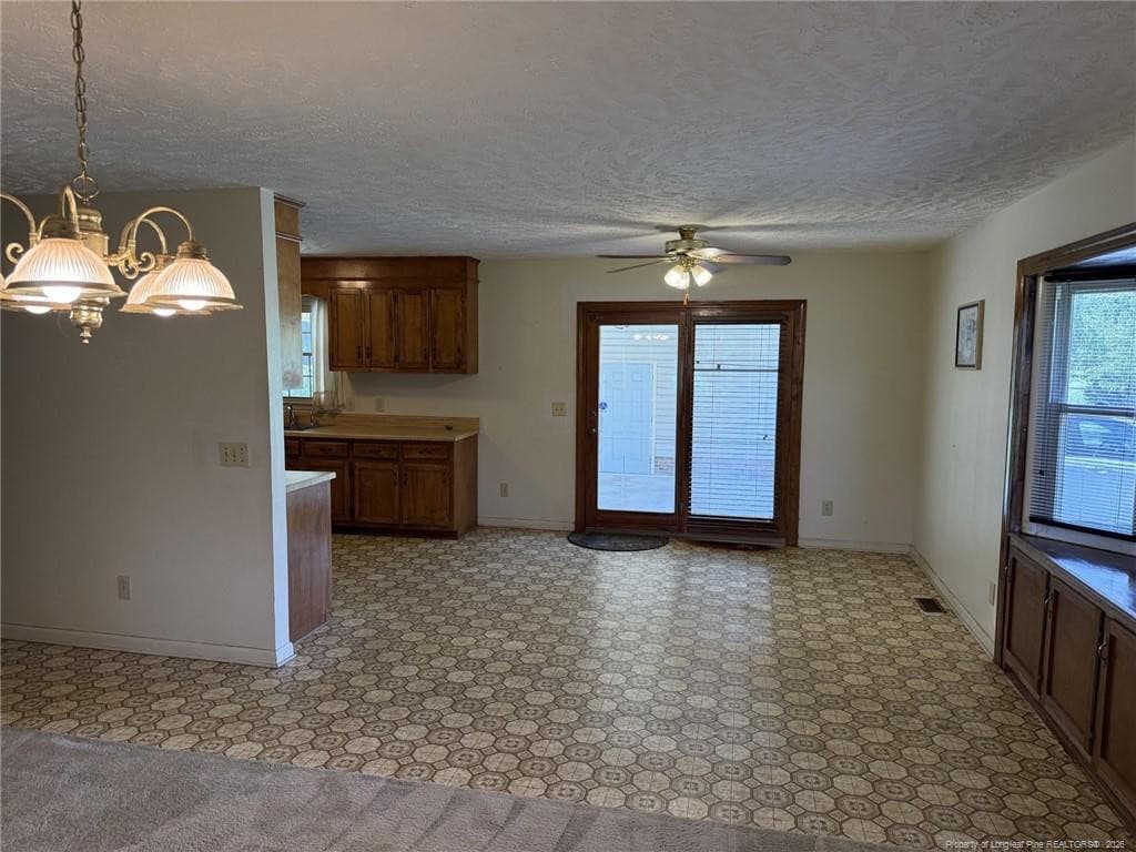 Photo 3 - 1952 Bee Gee Road, Lumberton, NC 28358