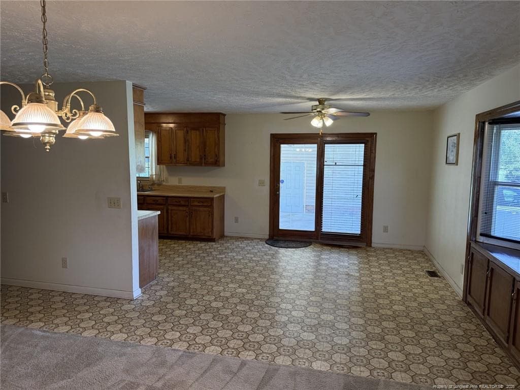 Photo 5 - 1952 Bee Gee Road, Lumberton, NC 28358