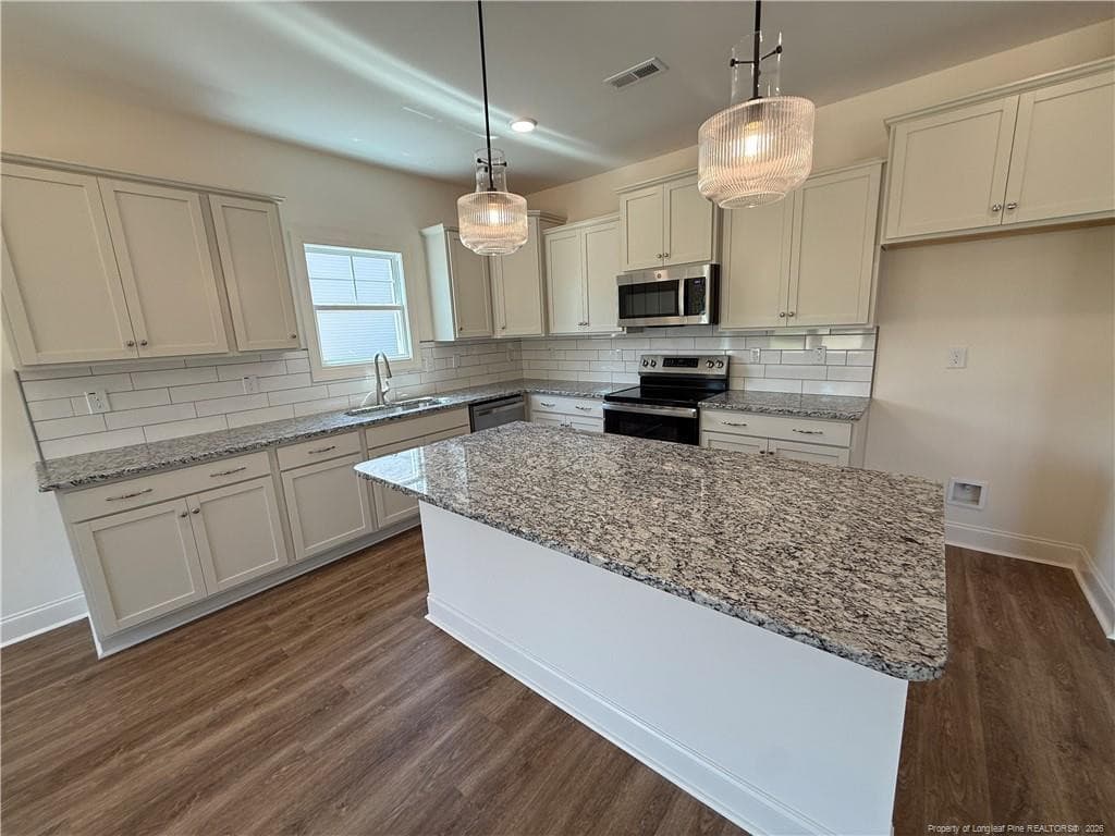 Photo 5 - 277 Strother Road, Aberdeen, NC 28315