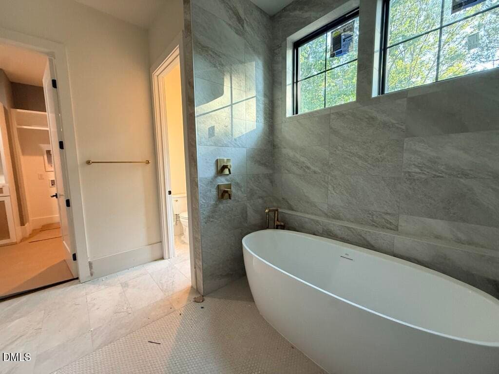 20 - Primary Tub and Gold Fixtures (Medi - 5904 Leone Pride Circle, Raleigh, NC 27603, Raleigh