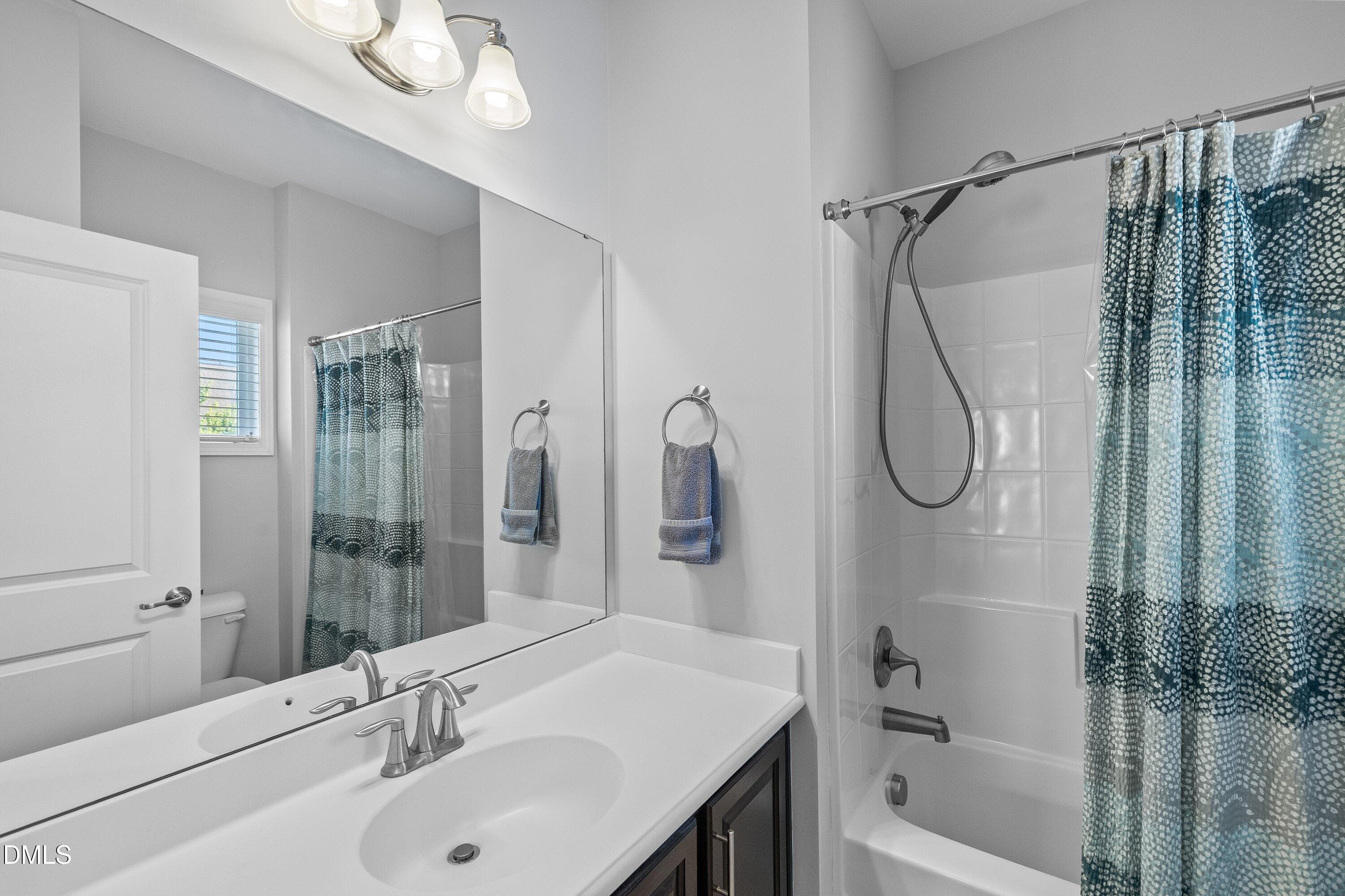 Hall Bathroom - 1005 Woodland Grove Way, Wake Forest, NC 27587, Wake Forest
