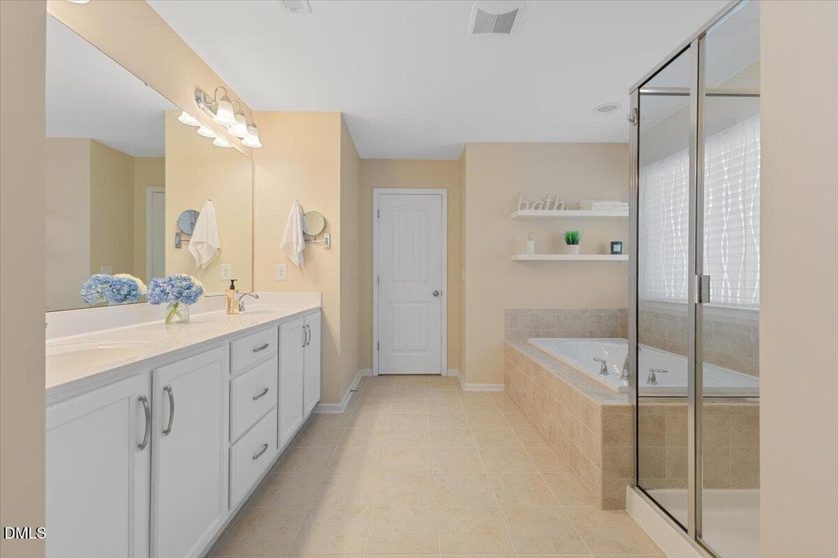 Primary bathroom - 819 Lake Artesia Lane, Fuquay Varina, NC 27526