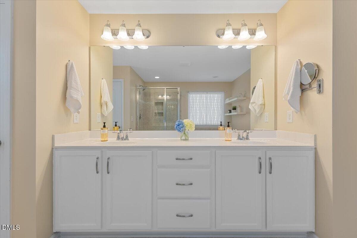 Primary bathroom - 819 Lake Artesia Lane, Fuquay Varina, NC 27526