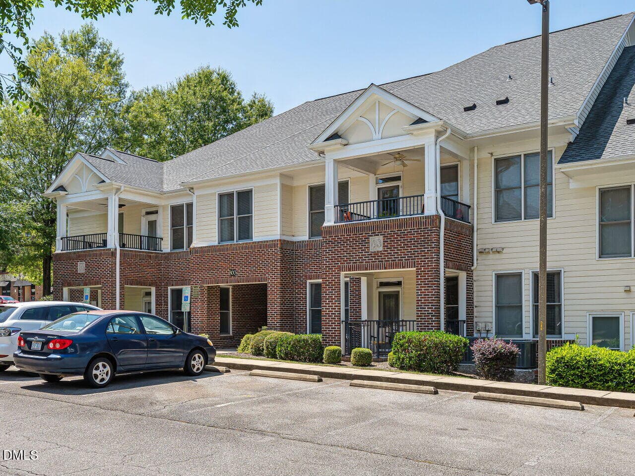 003-1280x960-buidling-exterior - 800 Savannah Ridge Road 110, Holly Springs, NC 27540
