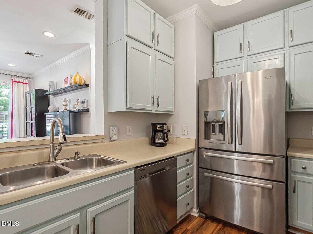 015-1280x960-kitchen - 800 Savannah Ridge Road 110, Holly Springs, NC 27540