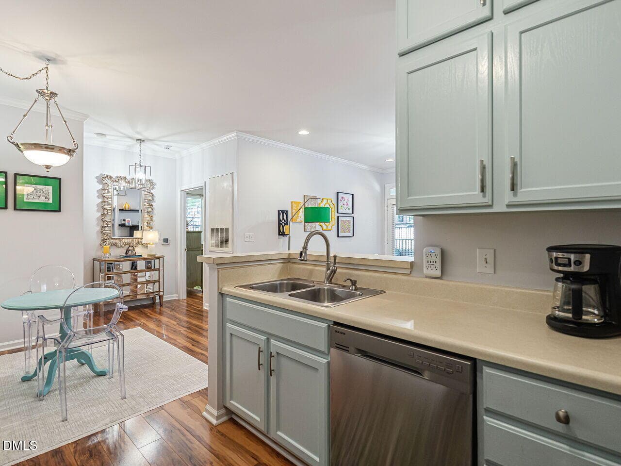 016-1280x960-kitchen - 800 Savannah Ridge Road 110, Holly Springs, NC 27540