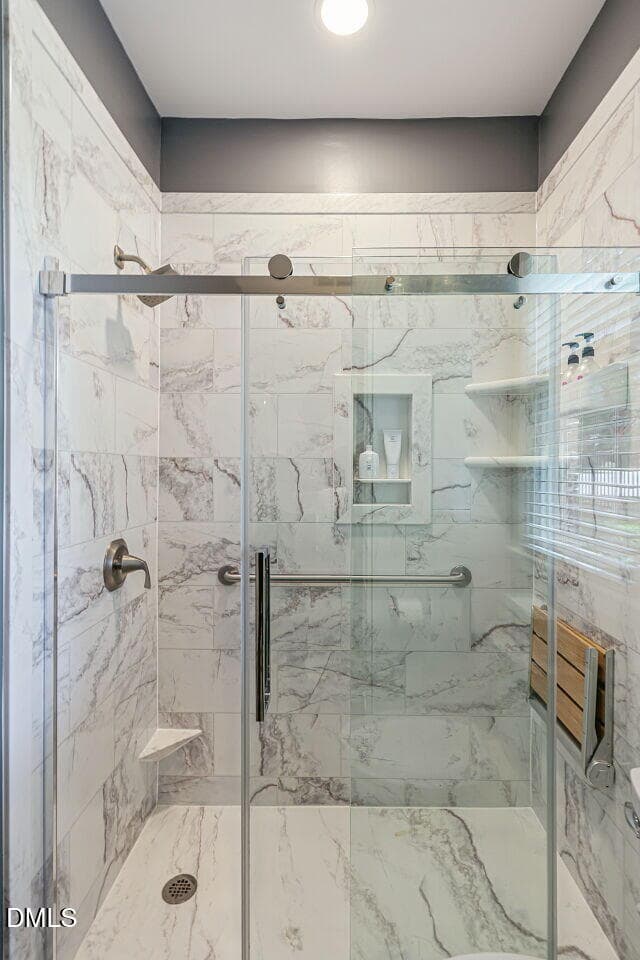 020-1280x960-primary-bath - 800 Savannah Ridge Road 110, Holly Springs, NC 27540