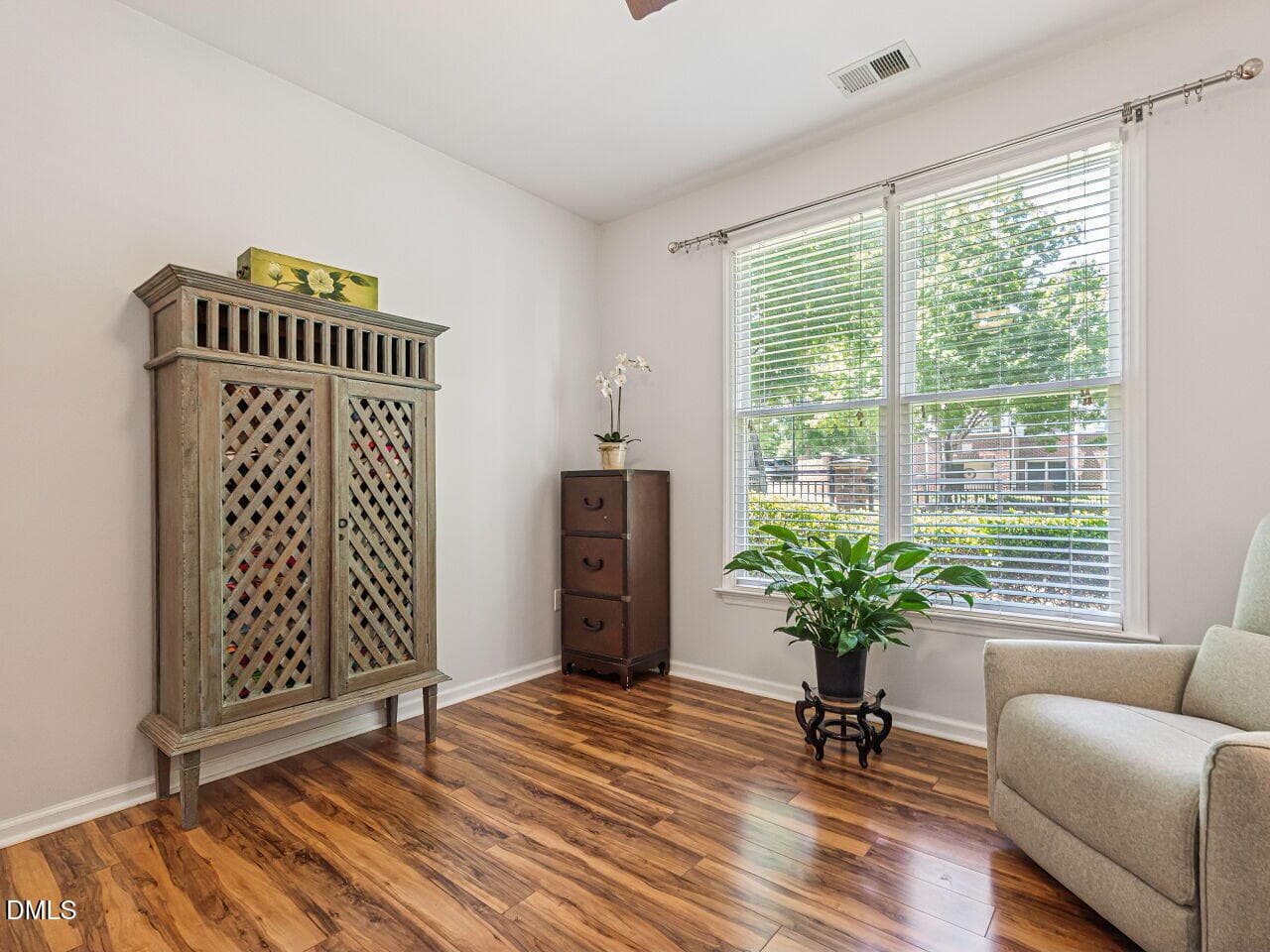 023-1280x960-bedroom - 800 Savannah Ridge Road 110, Holly Springs, NC 27540