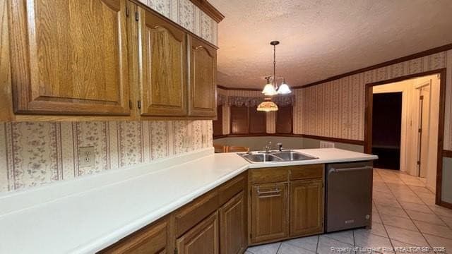 Peninsula Island in Kitchen - 6463 Windy Creek Way, Fayetteville, NC 28306, Fayetteville
