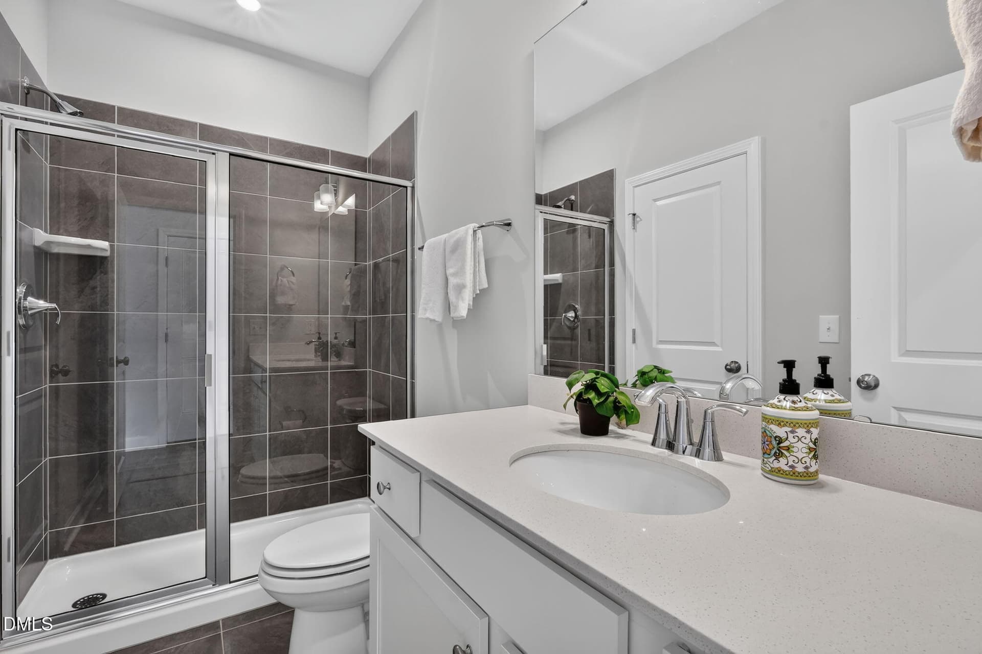 20-web-or-mls-67-welcome-dr-jenne-kendzi - 67 Welcome Drive, Fuquay Varina, NC 27526