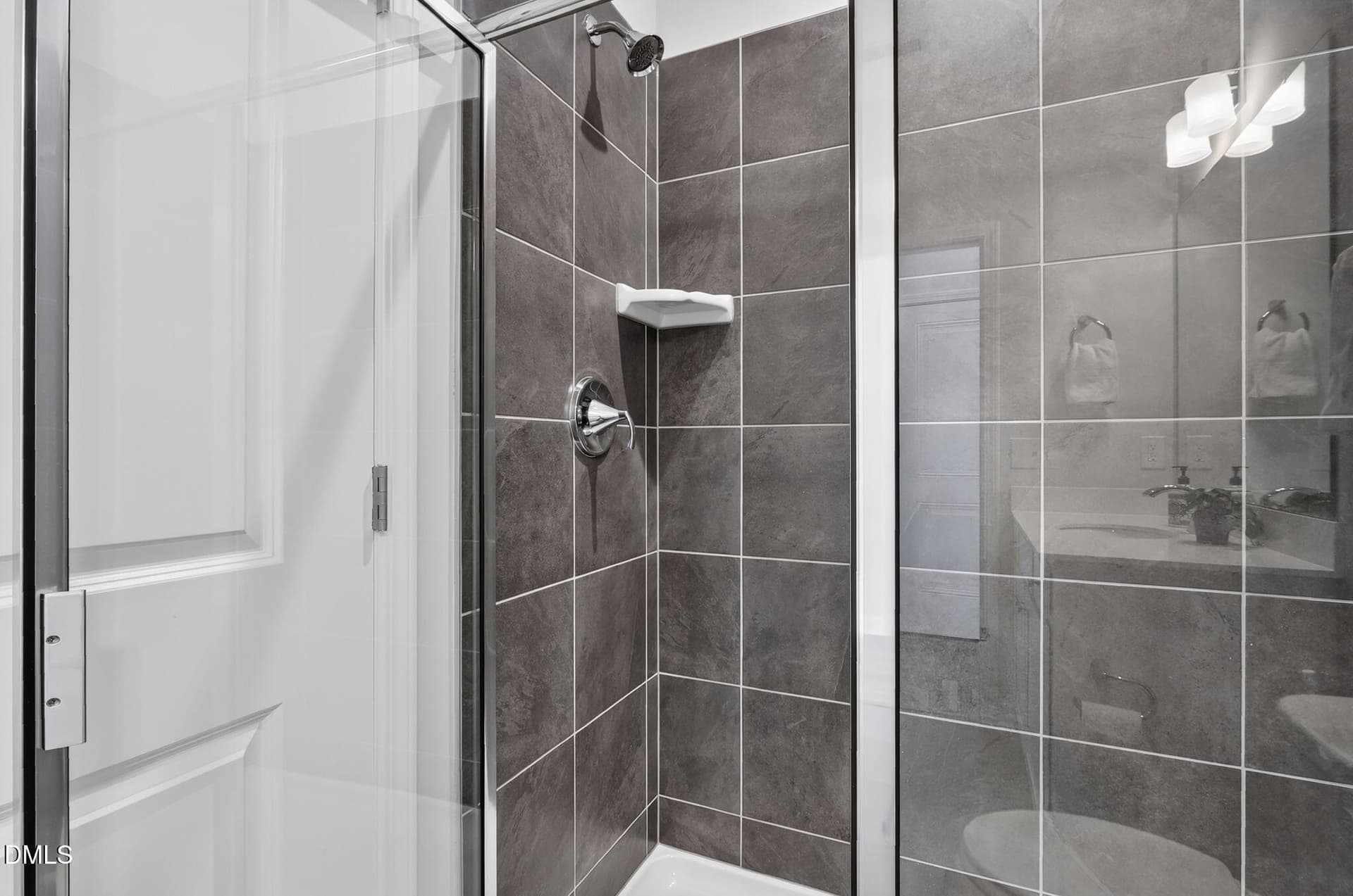 Guest suite - 67 Welcome Drive, Fuquay Varina, NC 27526