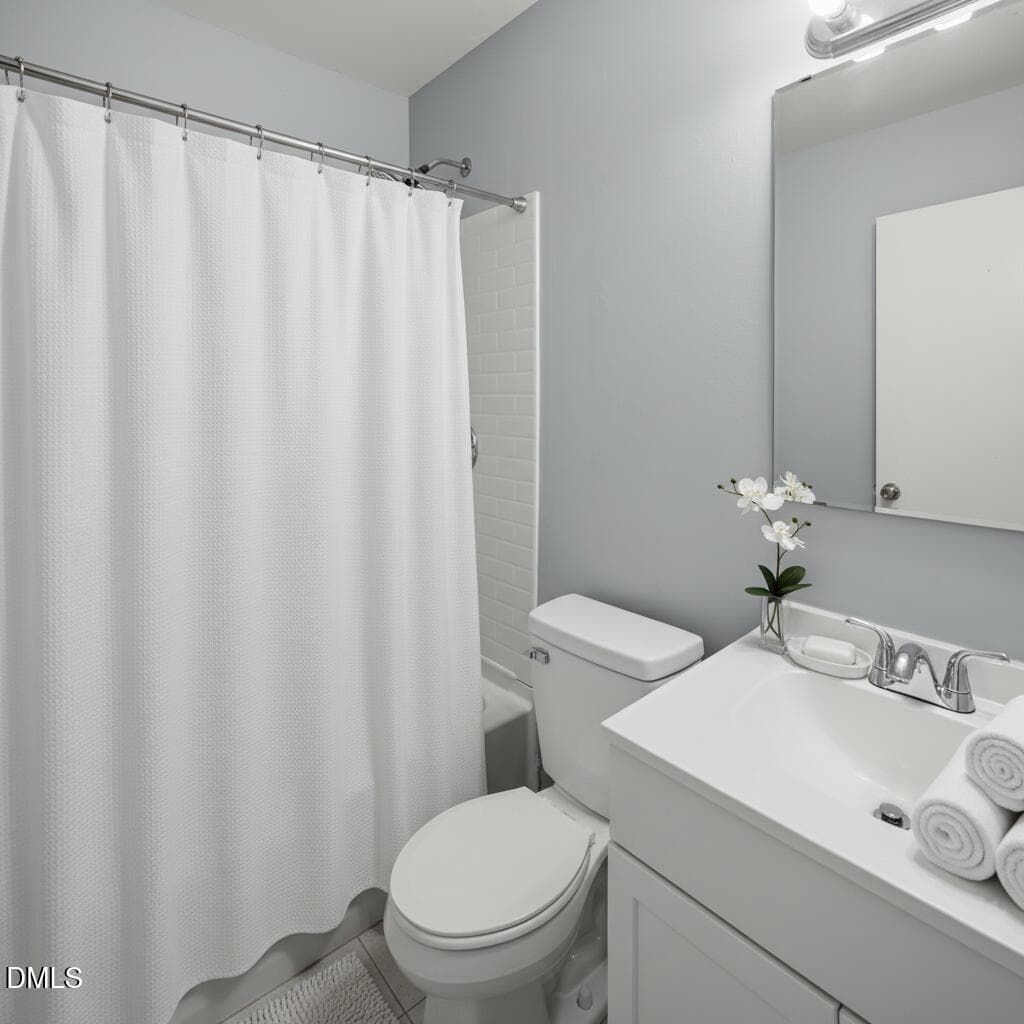 Full Bath Staged with AI - 4140 Sunflower Circle, Winston-Salem, NC 27105