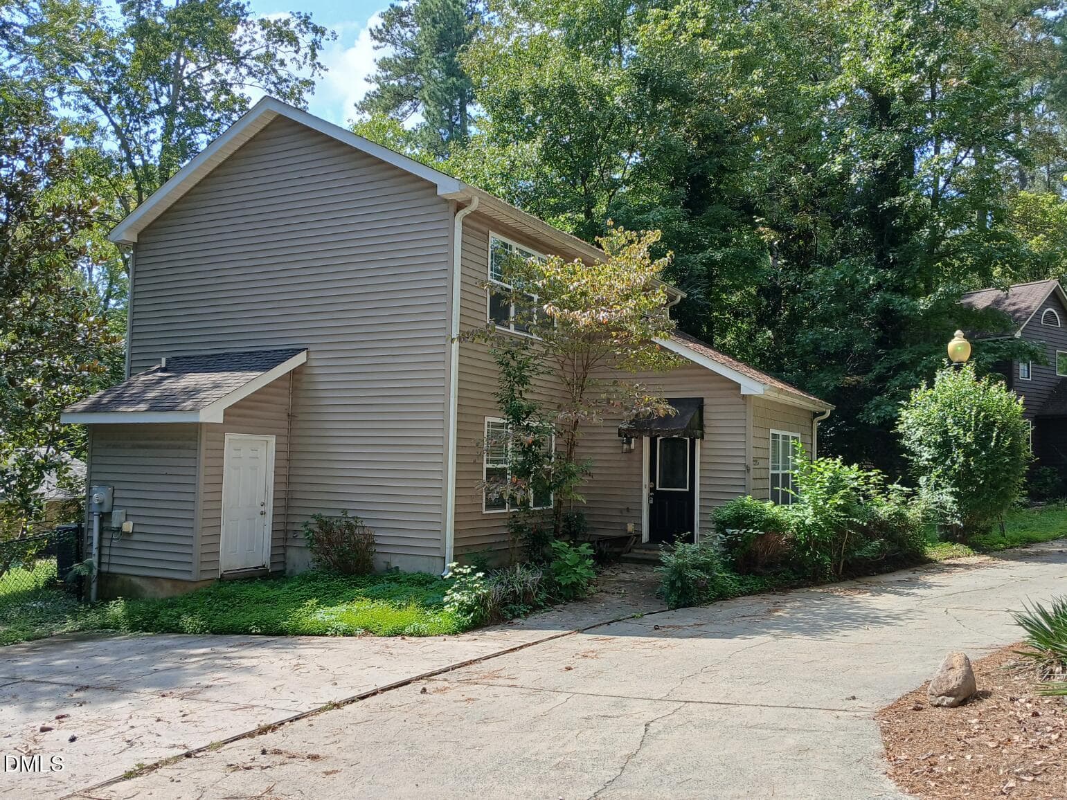 download - 2215 University Drive, Durham, NC 27707, Durham