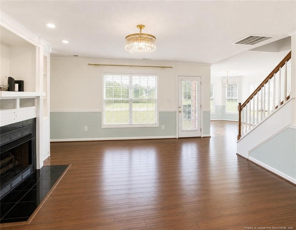 Spacious Great Room - 1918 Sunshine Court, Hope Mills, NC 28348