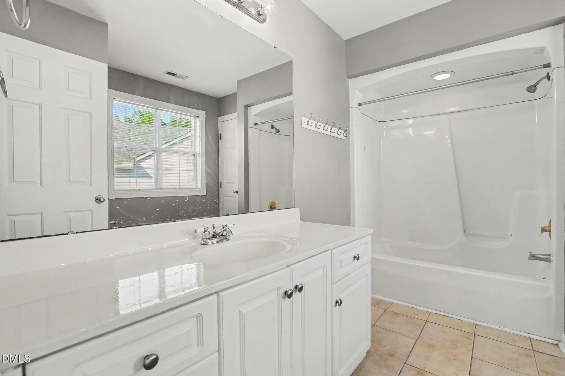 025_file_1271 - 154 Grande Meadow Way, Cary, NC 27513