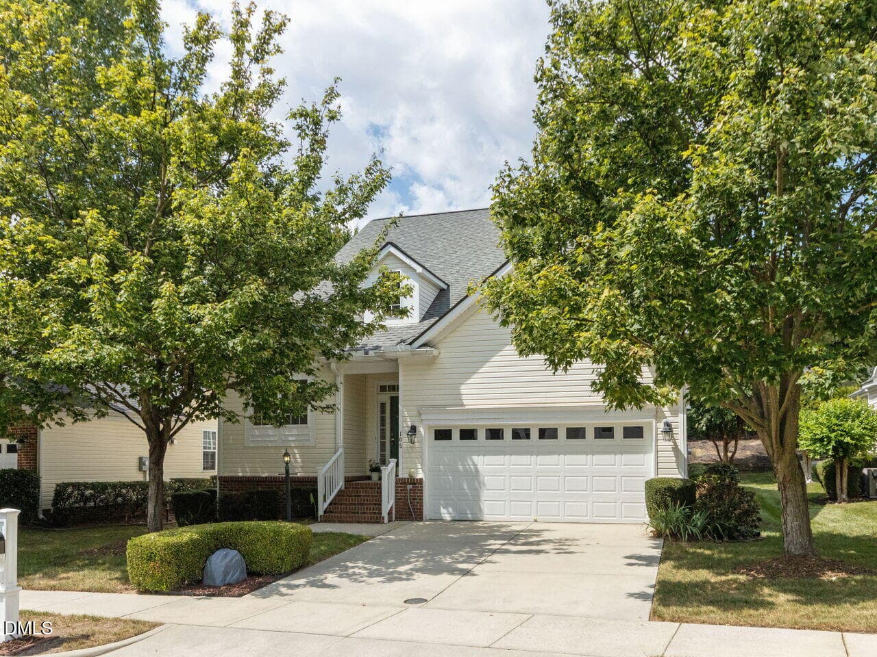 002-1280x960-photo - 105 Rockport Ridge Way, Cary, NC 27519