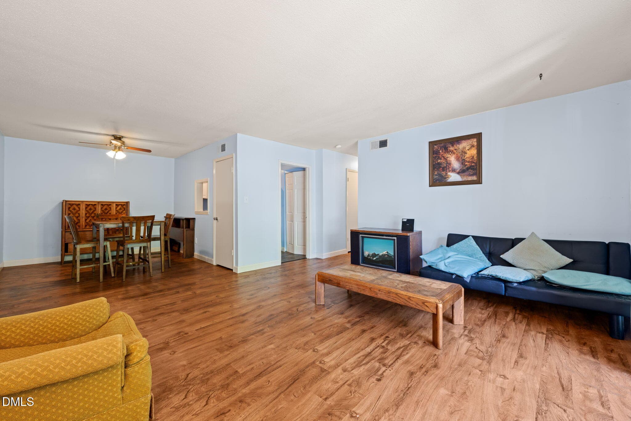 5-web-or-mls-untitled-2 - 500 Umstead Drive 208, Chapel Hill, NC 27516, Chapel Hill