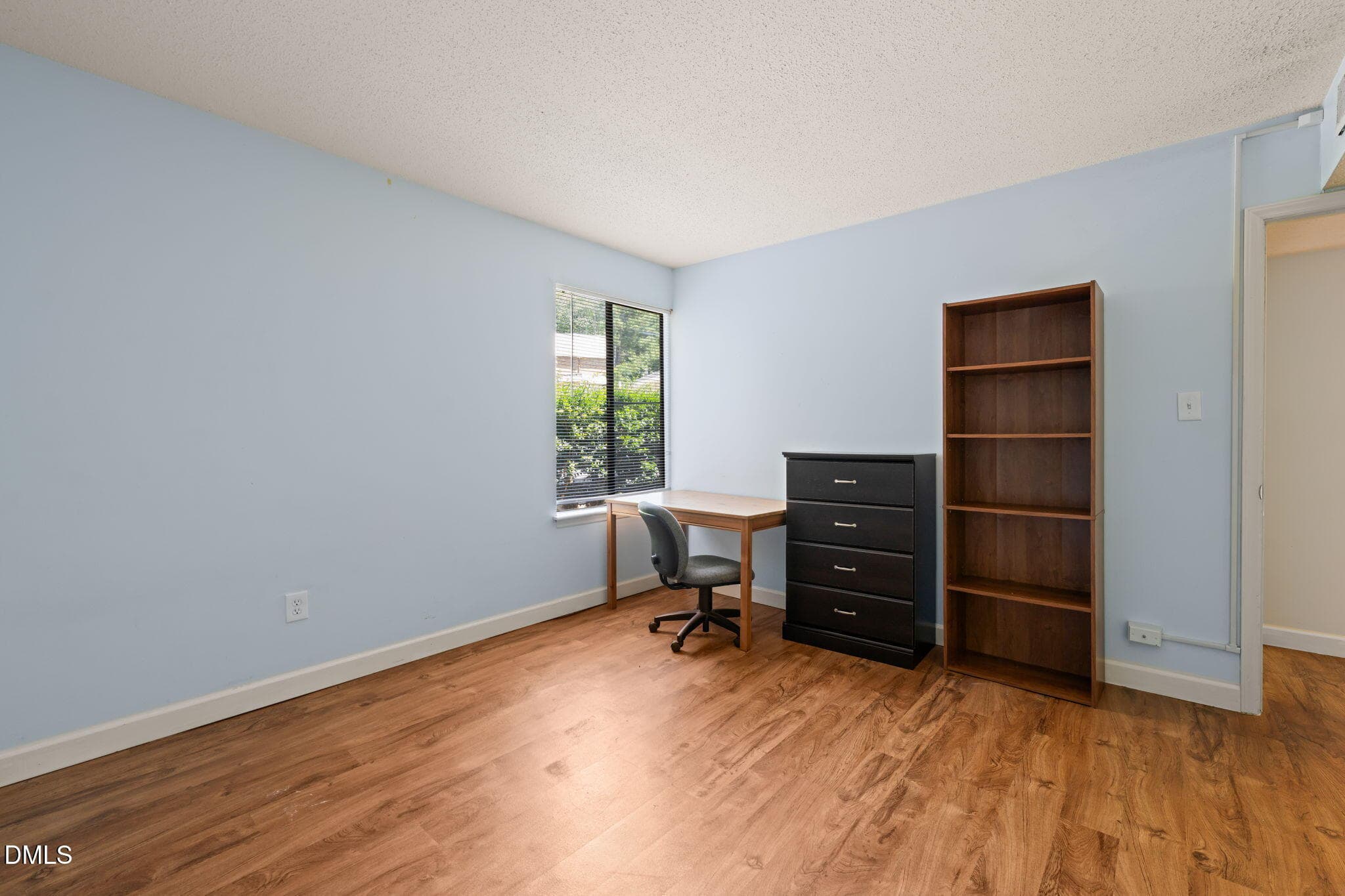 19-web-or-mls-untitled-17 - 500 Umstead Drive 208, Chapel Hill, NC 27516, Chapel Hill