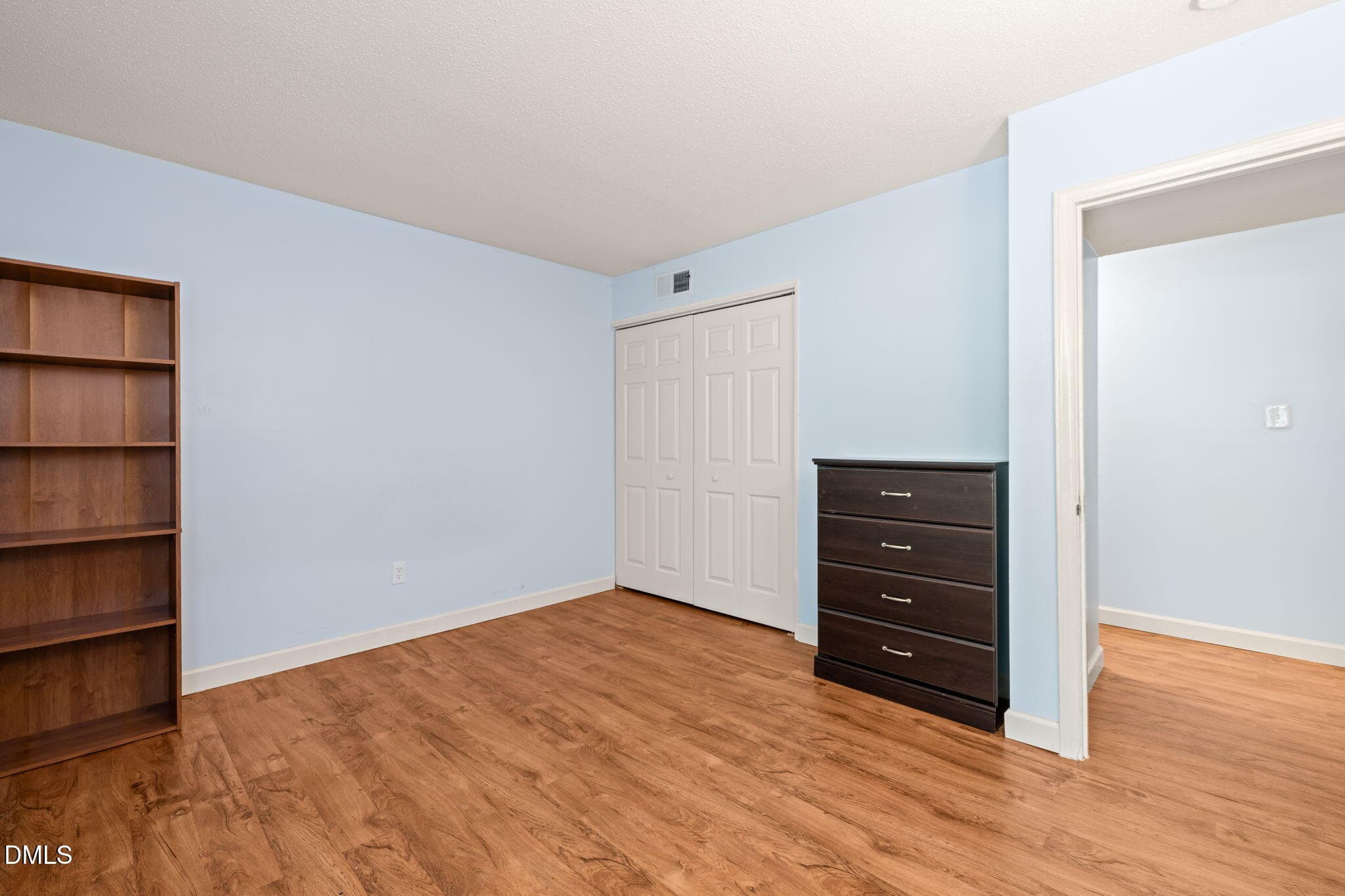 22-web-or-mls-untitled-20 - 500 Umstead Drive 208, Chapel Hill, NC 27516, Chapel Hill