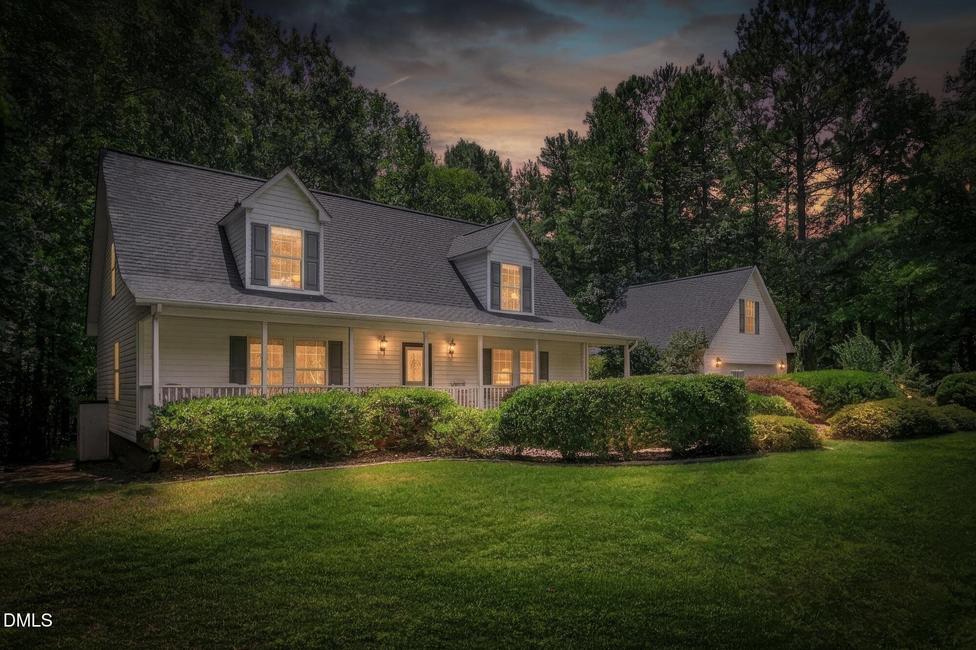 3005 Bramblewod Drive-Twilight-1 - 3005 Bramblewood Drive, Mebane, NC 27302, Mebane