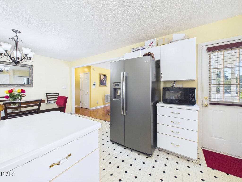 Kitchen - 2301 Lockwood Folly Lane, Raleigh, NC 27610, Raleigh