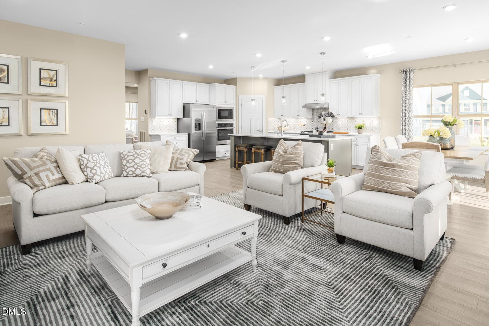 10 living room(1) - 3225 Cherry Vale Lane, Raleigh, NC 27604, Raleigh
