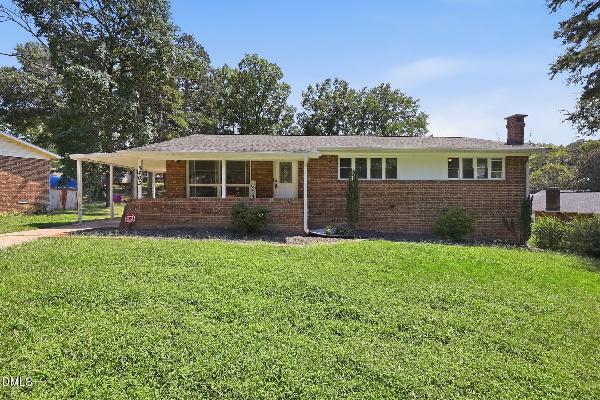 2-web-or-mls-6S8A8504 - 2405 Denver Drive, Greensboro, NC 27406