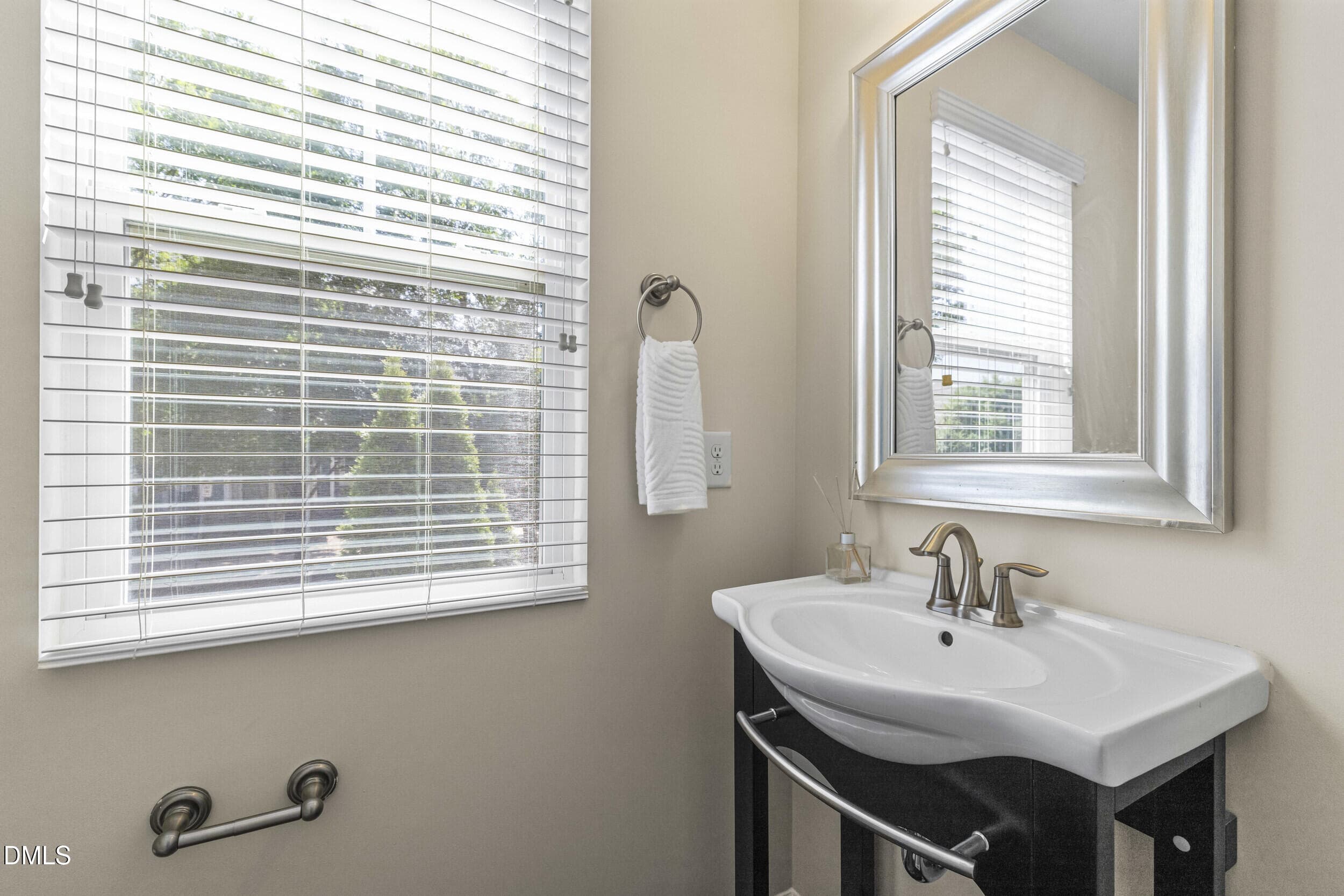 24_5i3a1843 - 1529 Crafton Way, Raleigh, NC 27607, Raleigh