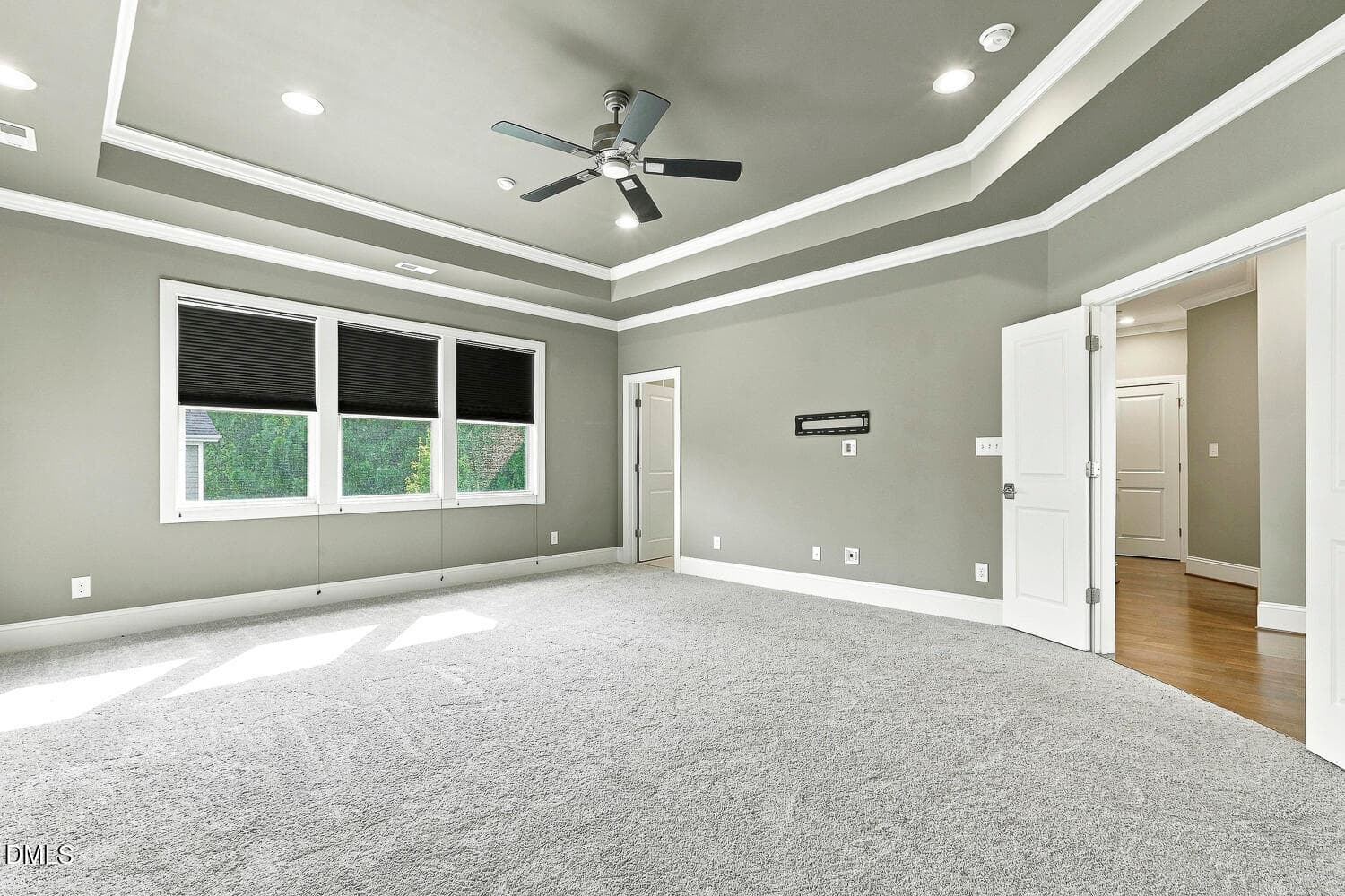 045 - 2703 Cameron Pond Drive, Cary, NC 27519