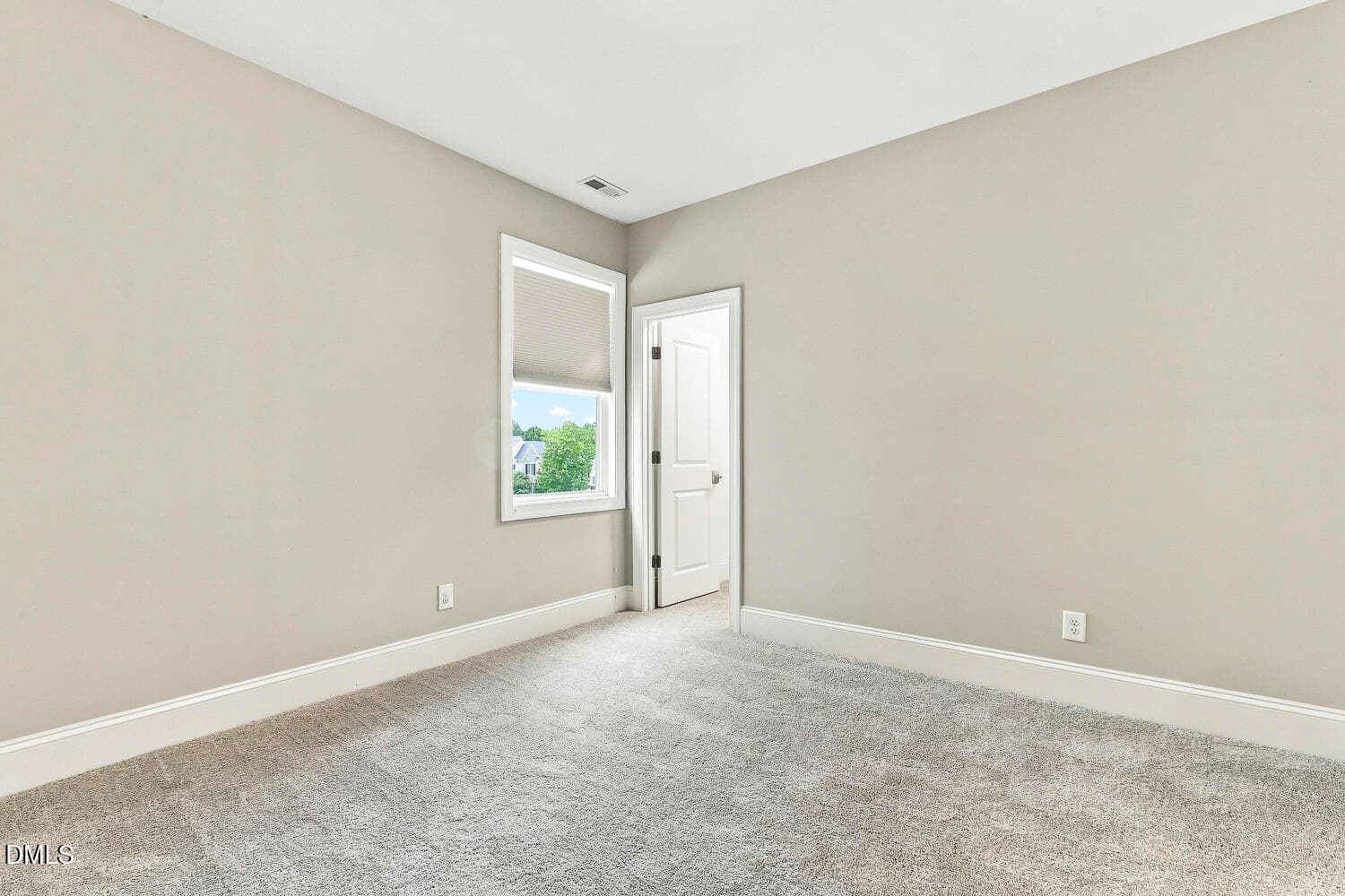 059 - 2703 Cameron Pond Drive, Cary, NC 27519