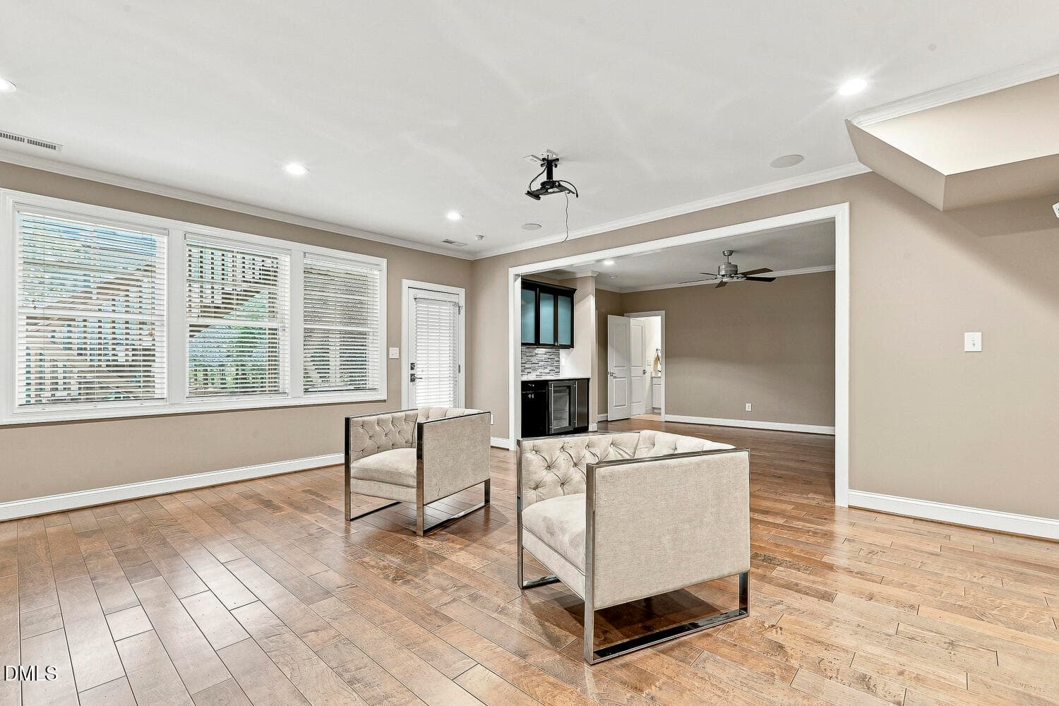 071 - 2703 Cameron Pond Drive, Cary, NC 27519