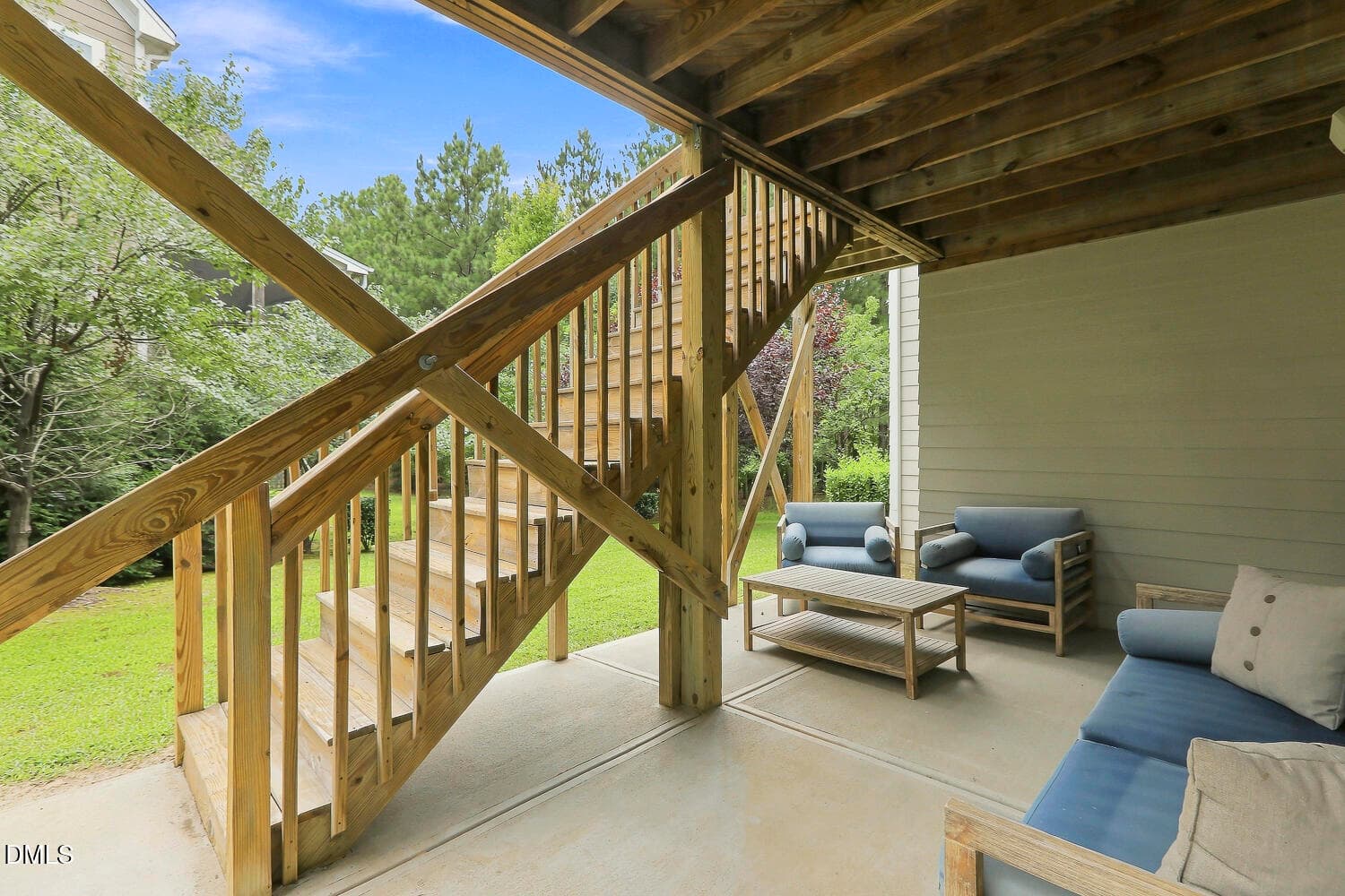 087 - 2703 Cameron Pond Drive, Cary, NC 27519