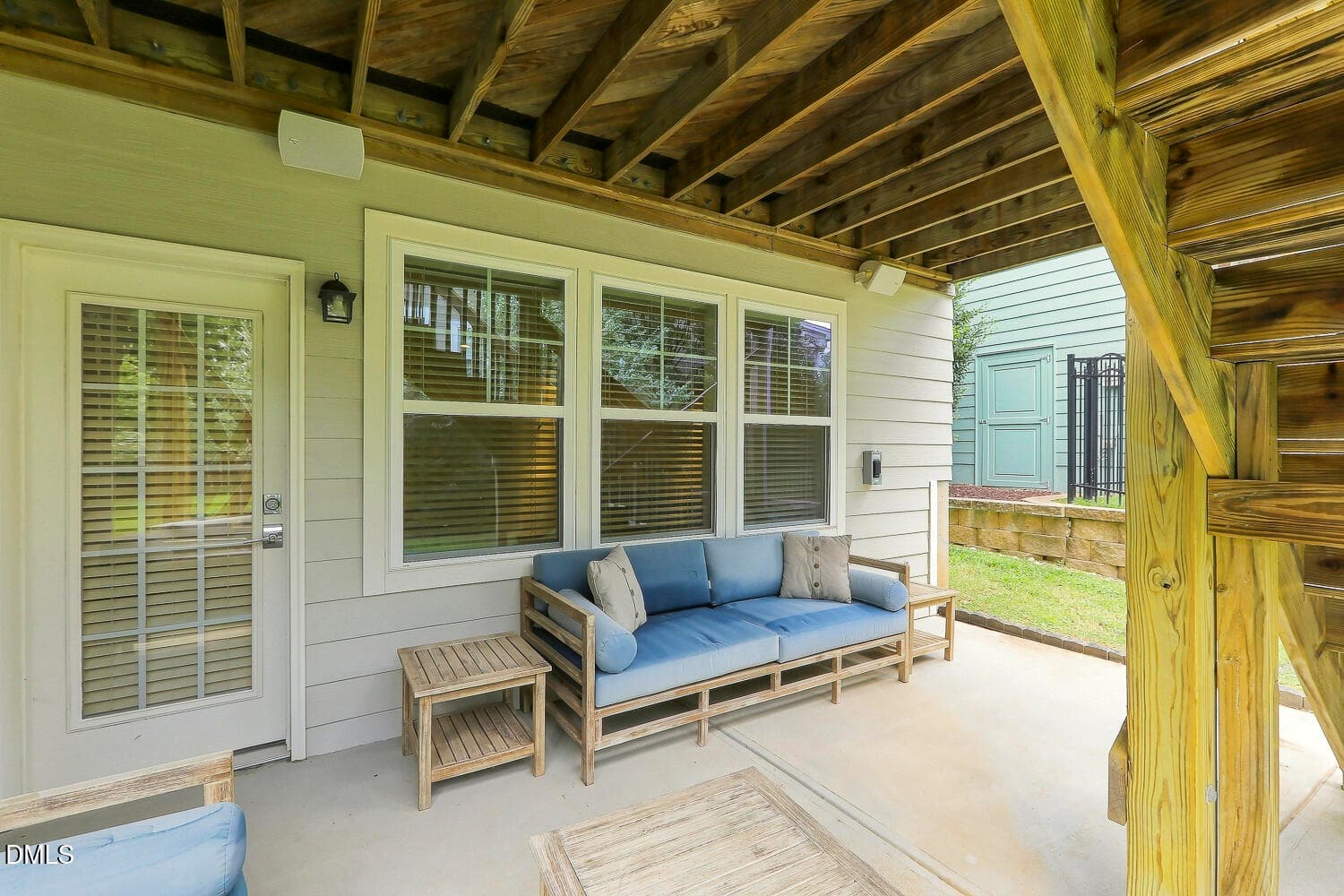 089 - 2703 Cameron Pond Drive, Cary, NC 27519