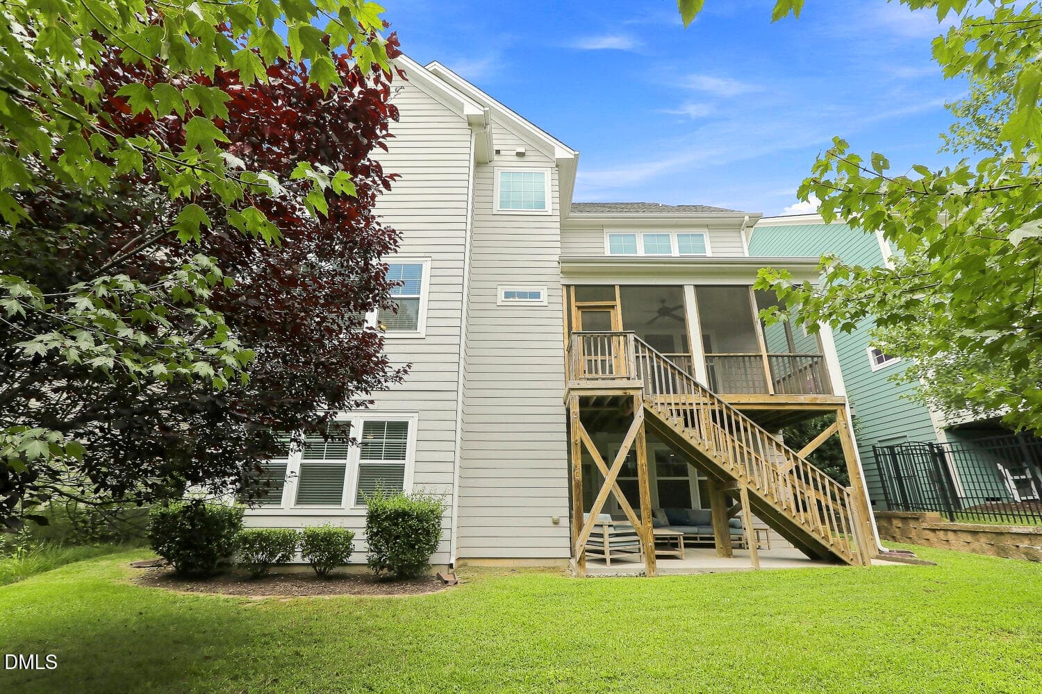 090 - 2703 Cameron Pond Drive, Cary, NC 27519
