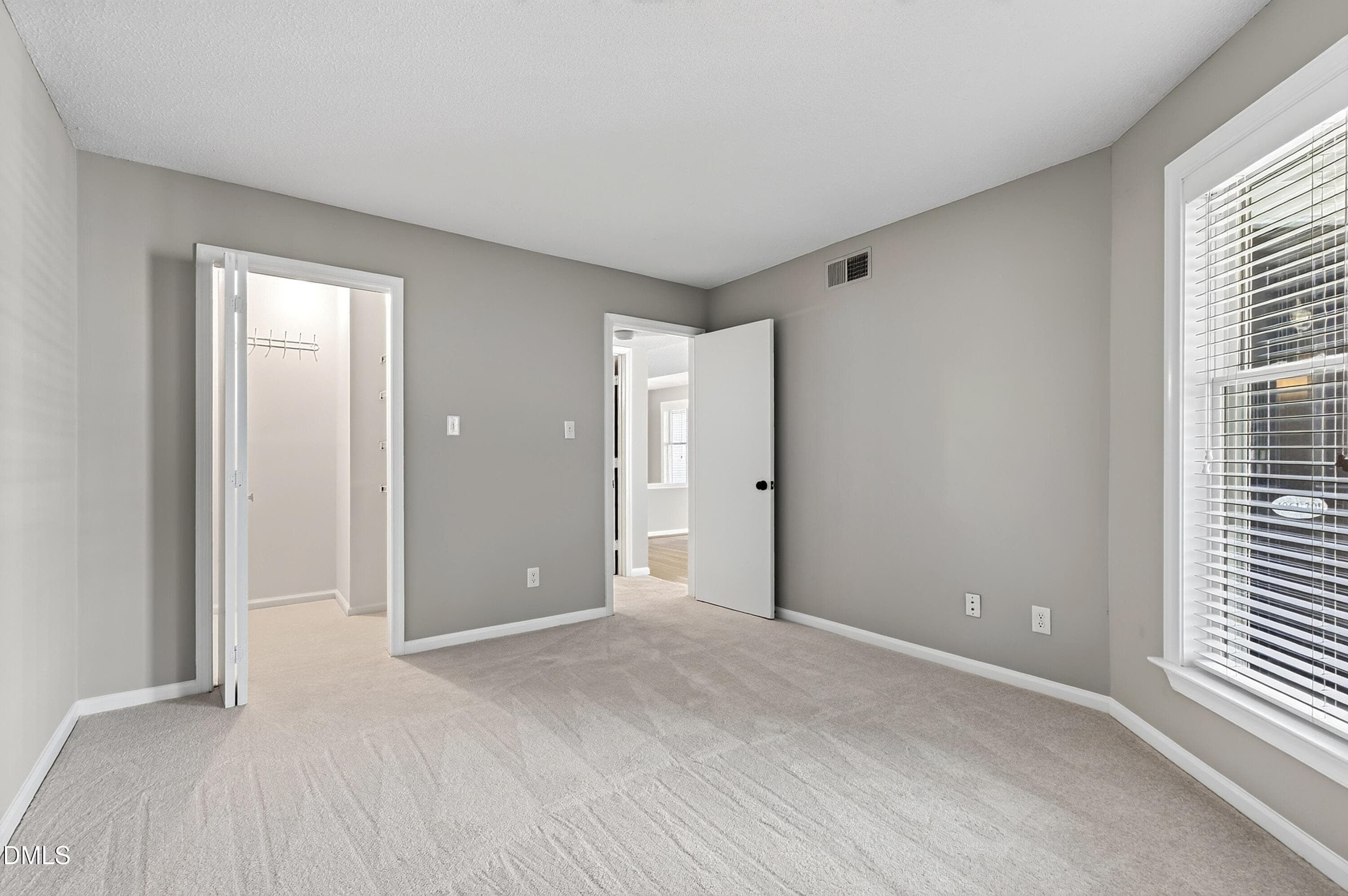 Wirewood (32) - 1061 Wirewood Drive 301, Raleigh, NC 27605, Raleigh