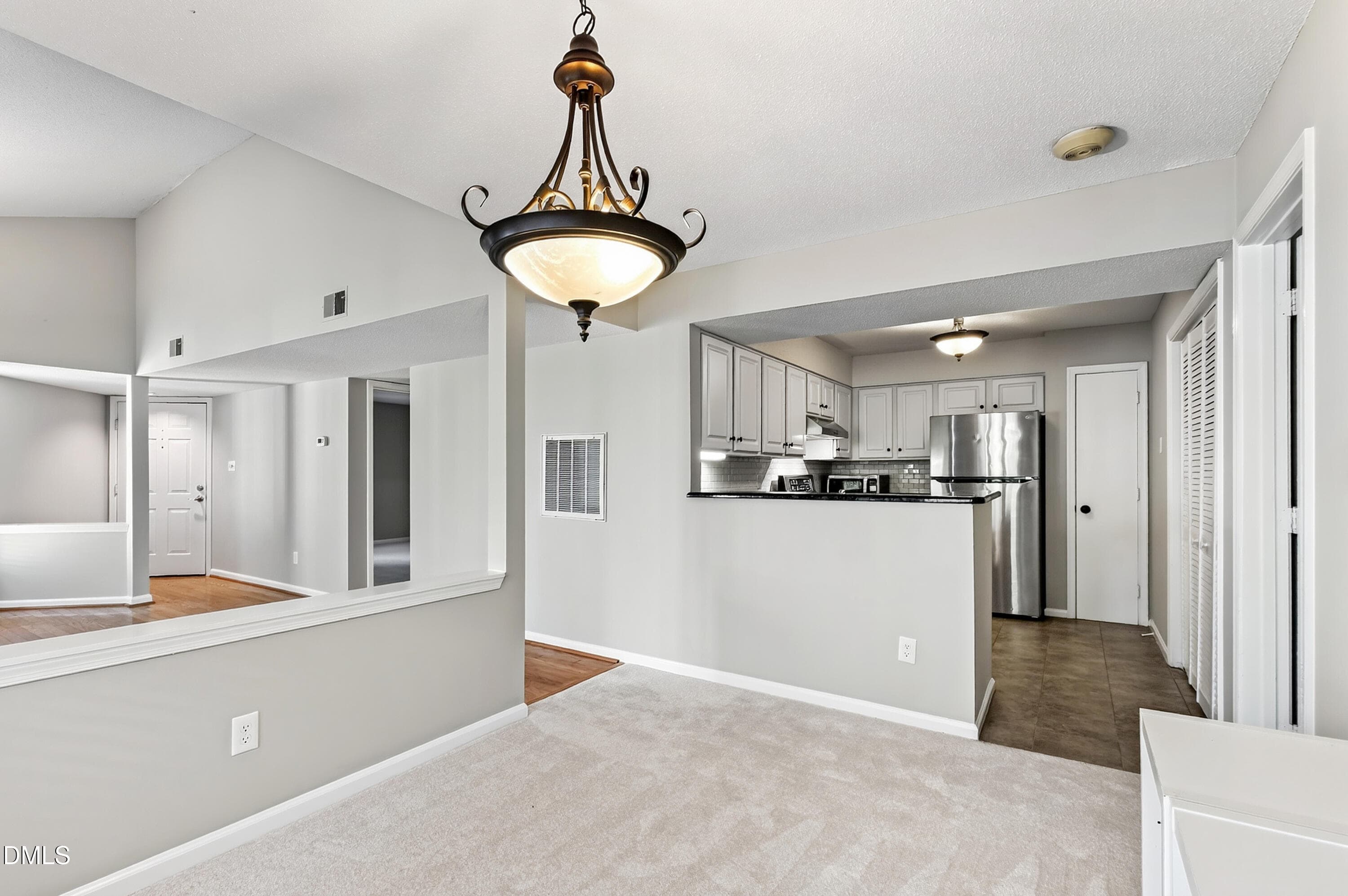 Wirewood (15) - 1061 Wirewood Drive 301, Raleigh, NC 27605, Raleigh