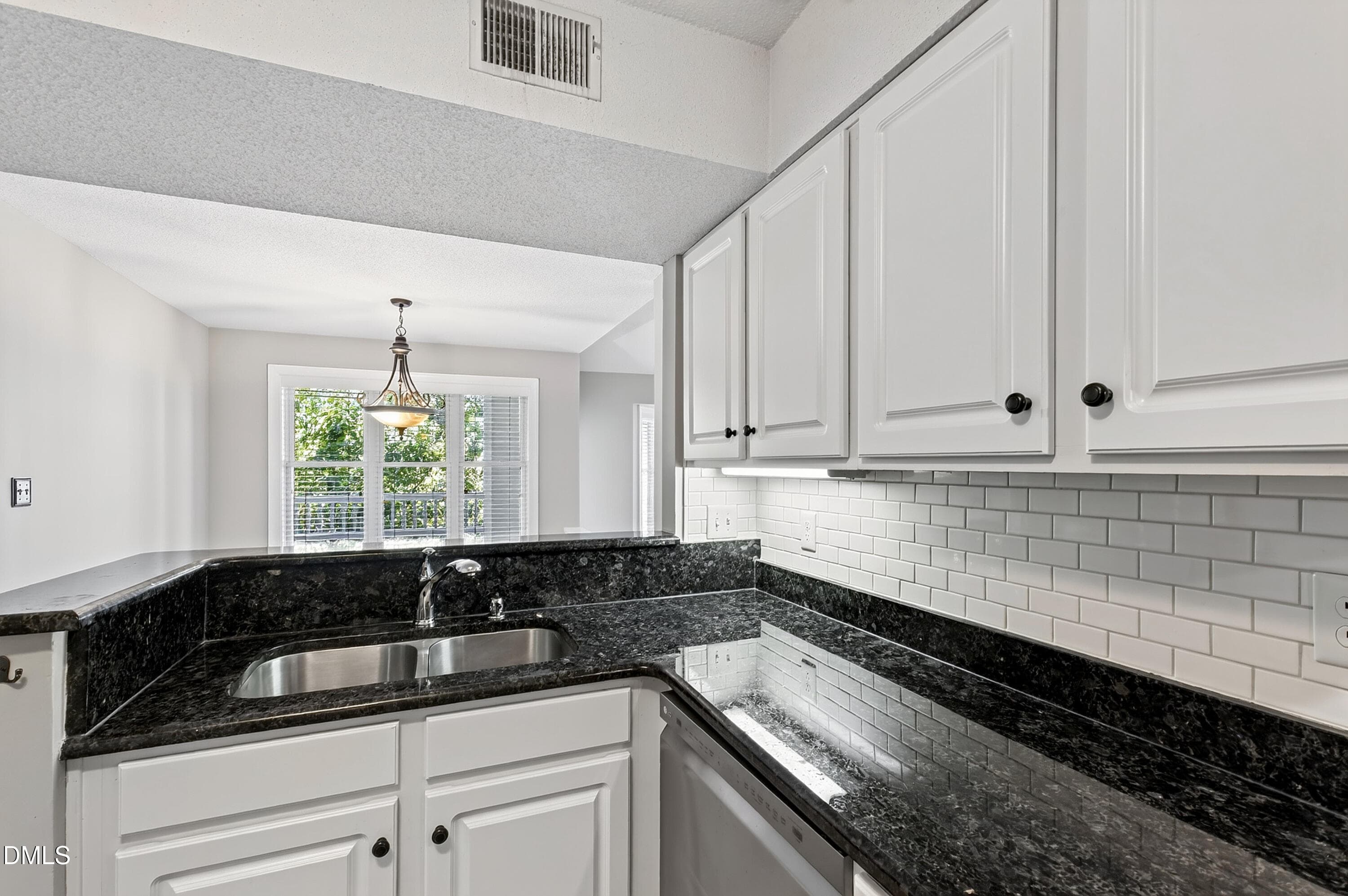 Wirewood (21) - 1061 Wirewood Drive 301, Raleigh, NC 27605, Raleigh