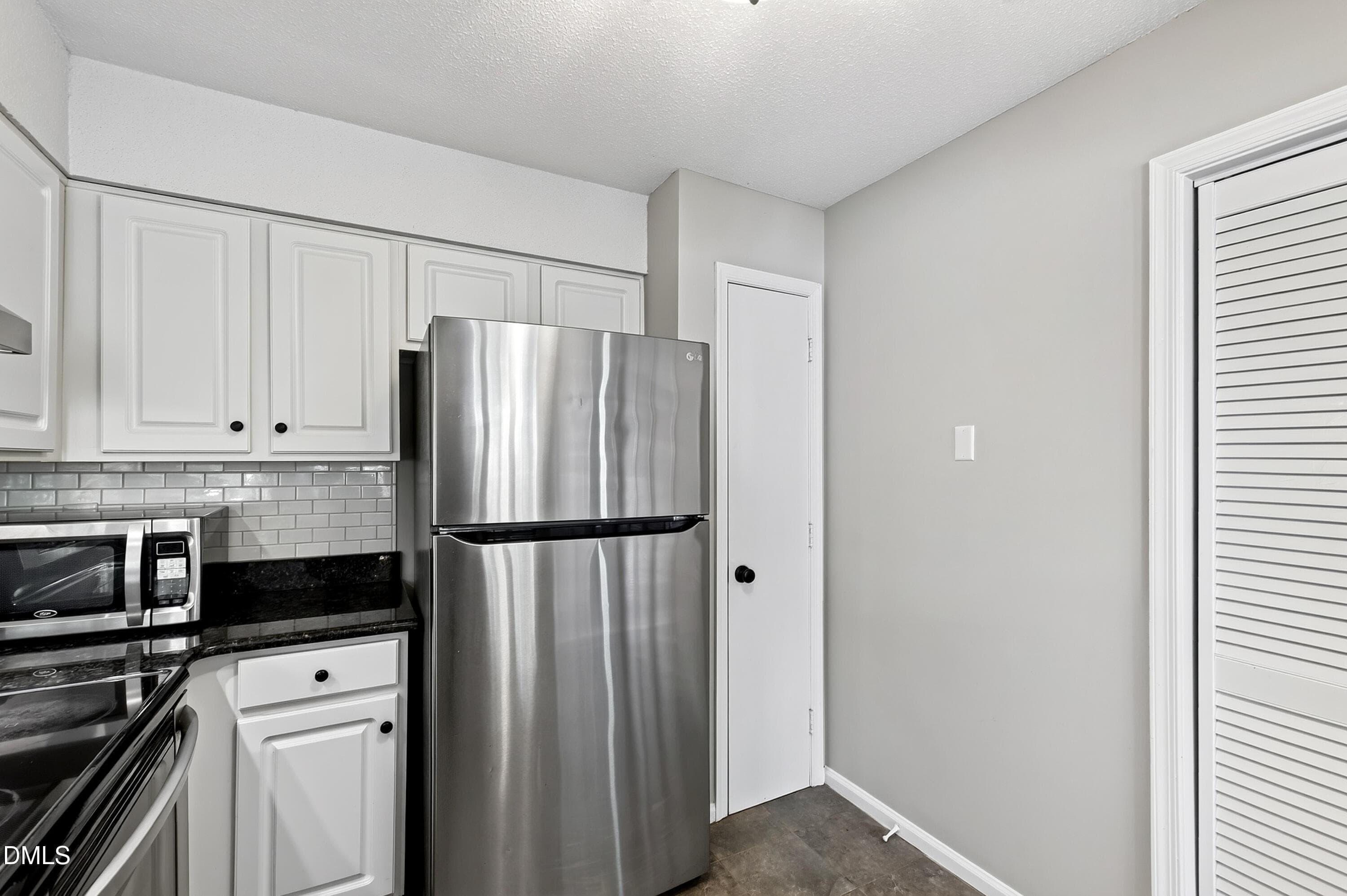 Wirewood (22) - 1061 Wirewood Drive 301, Raleigh, NC 27605, Raleigh