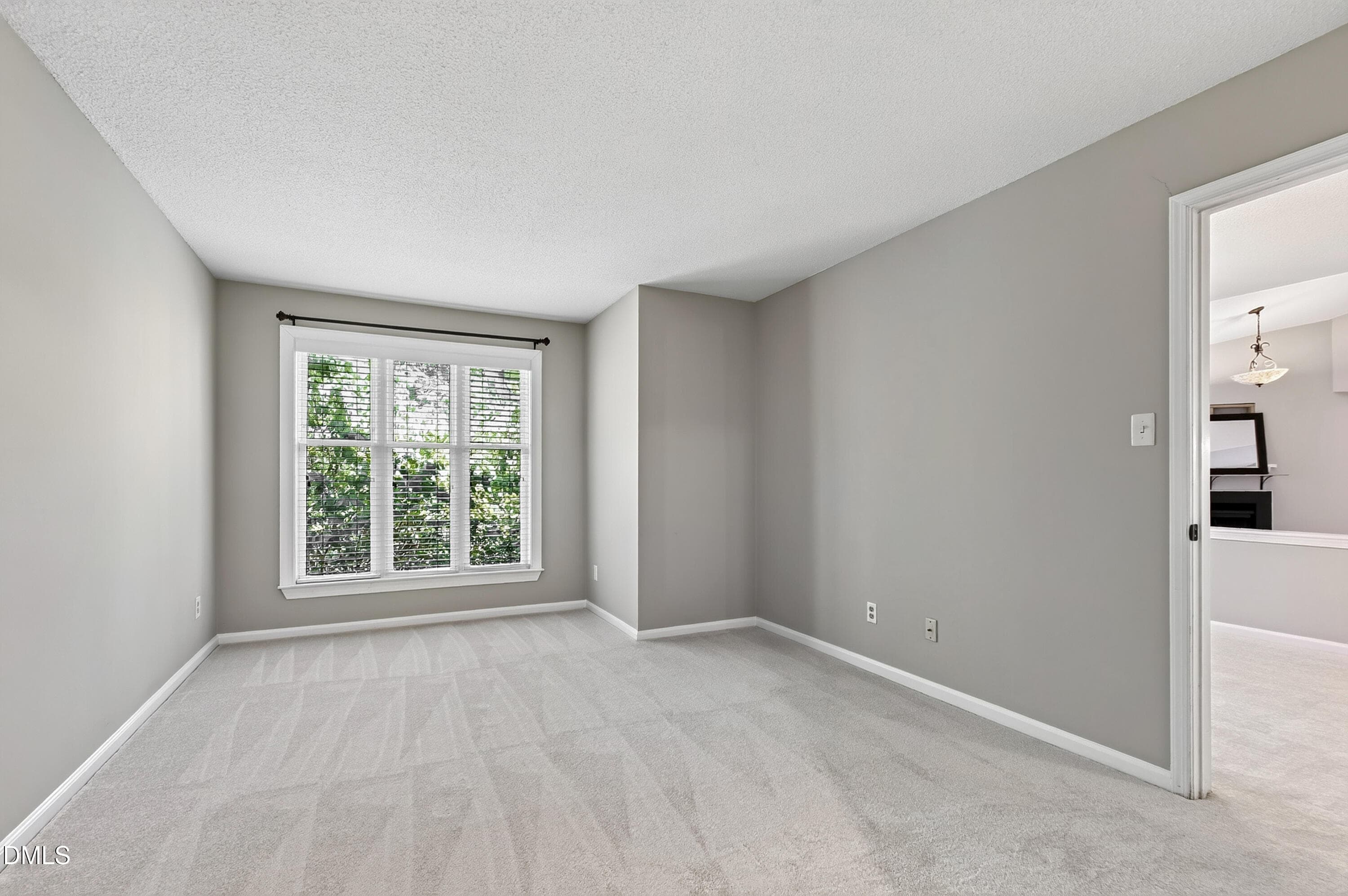 Wirewood (25) - 1061 Wirewood Drive 301, Raleigh, NC 27605, Raleigh